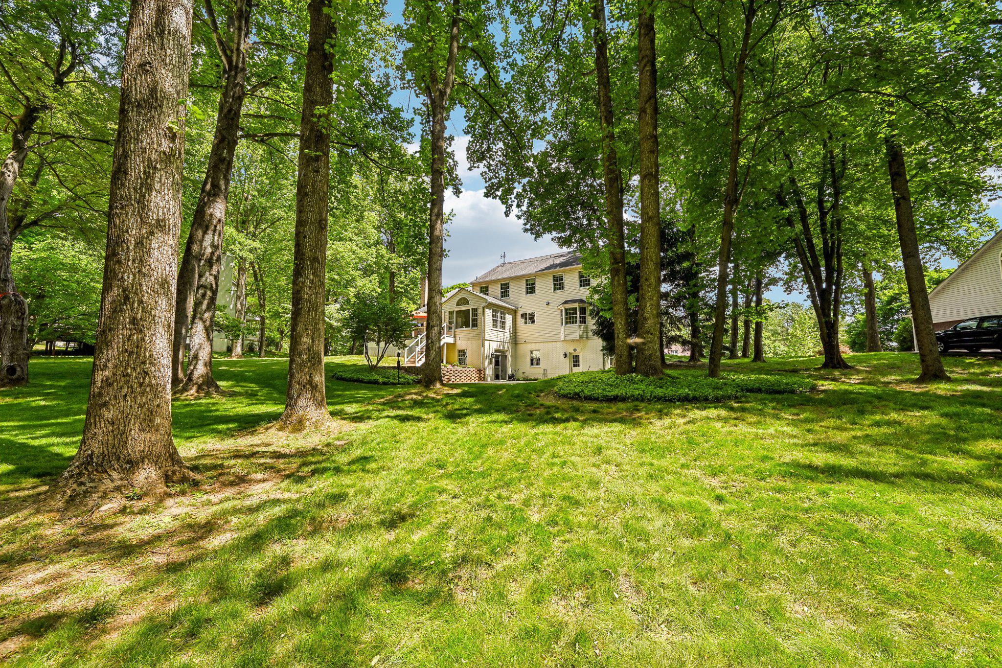 BELLE CHASE - Residential