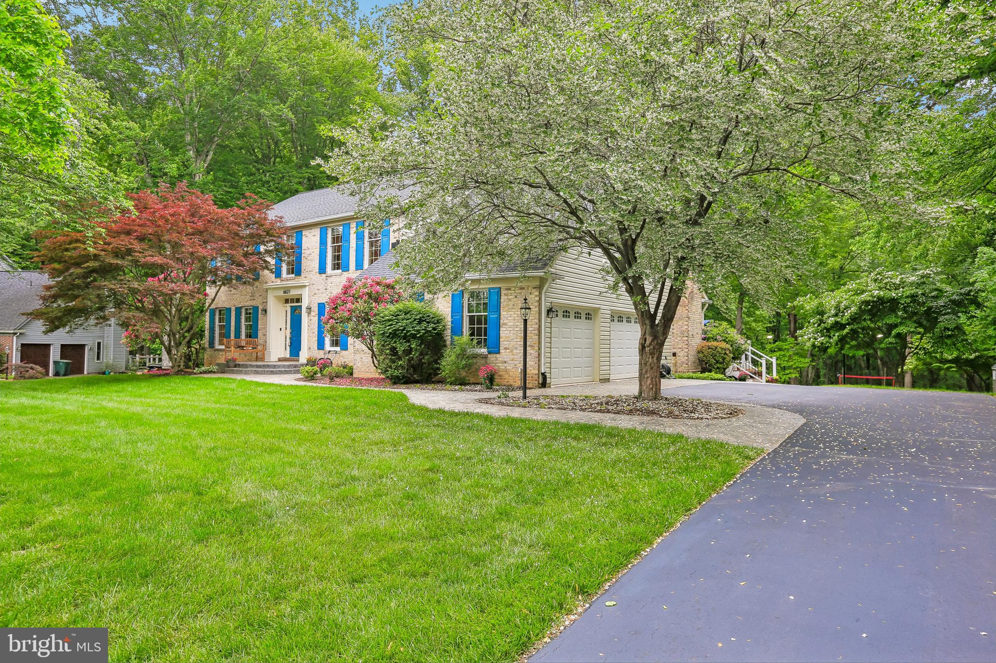 BELLE CHASE - Residential