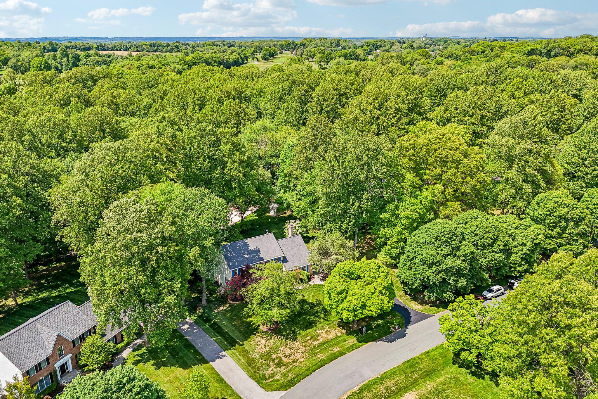 BELLE CHASE - Residential