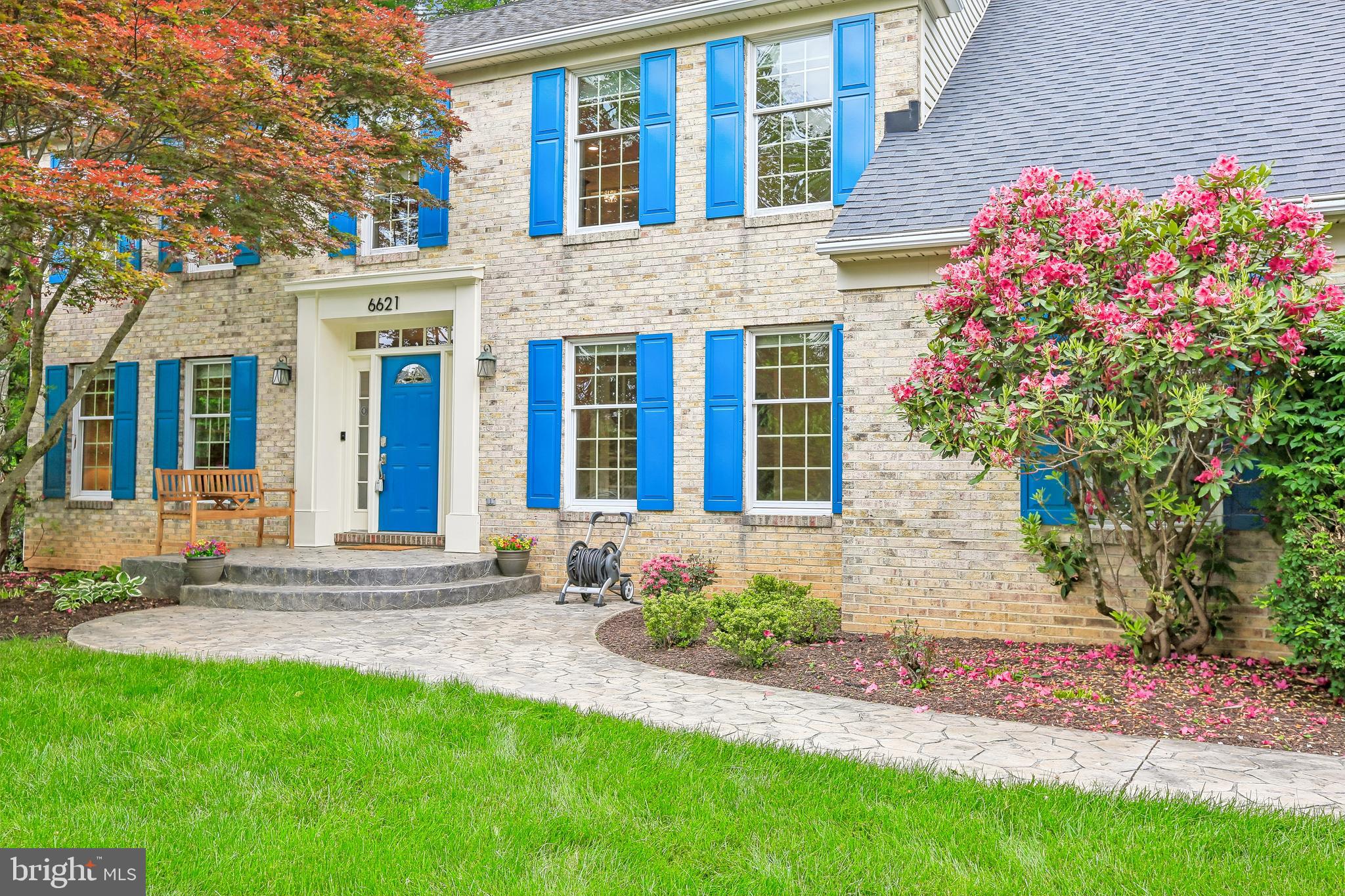 BELLE CHASE - Residential
