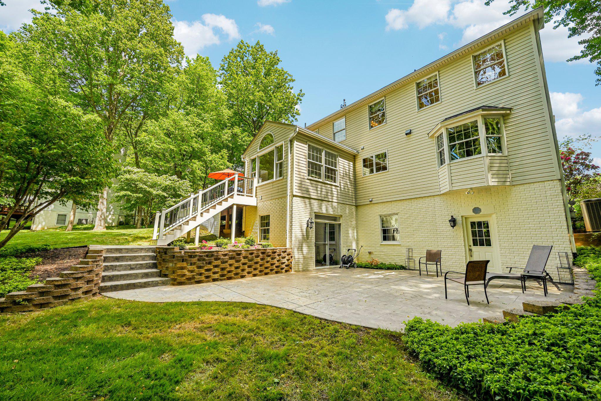 BELLE CHASE - Residential