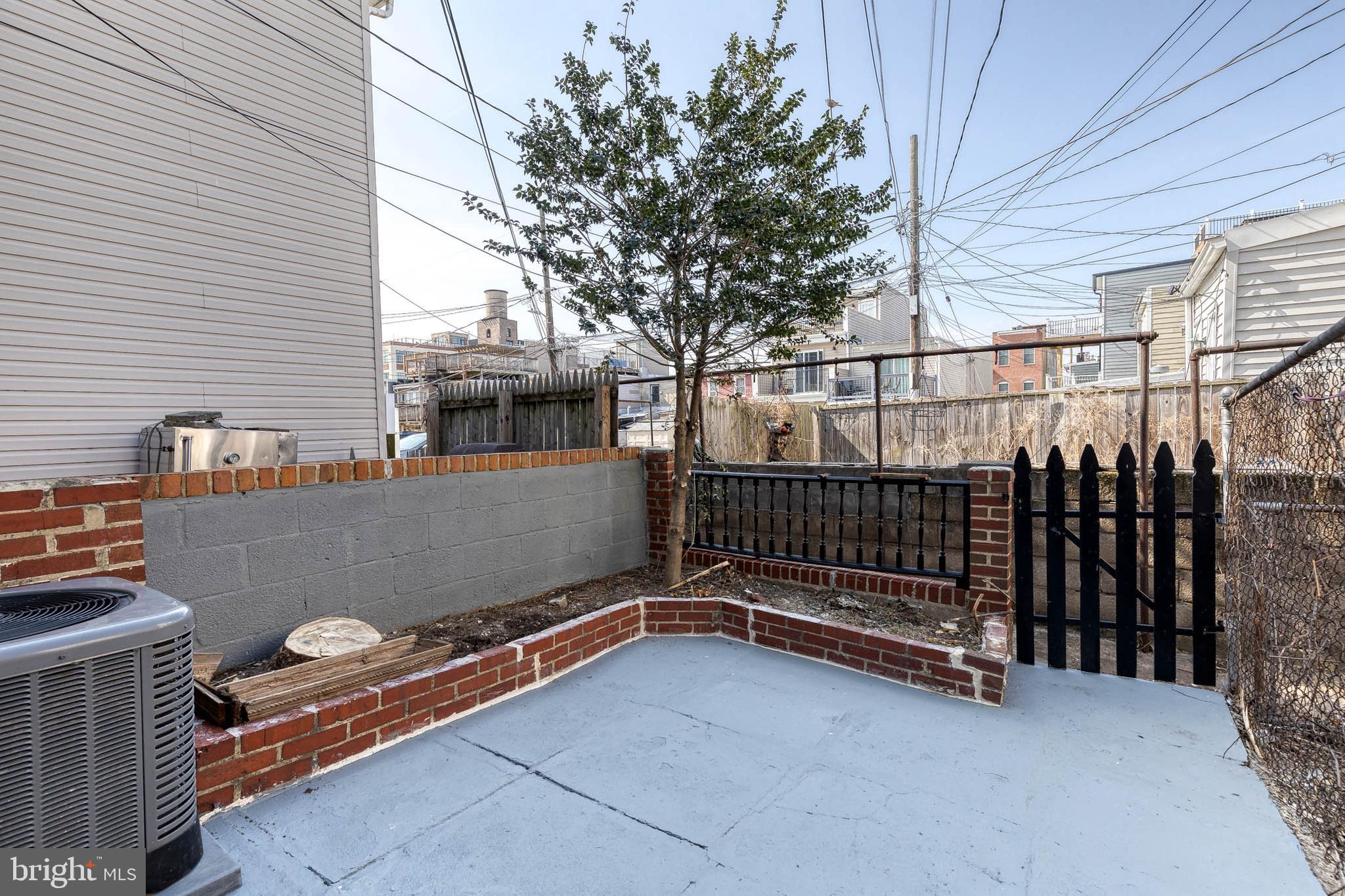 FEDERAL HILL HISTORIC DISTRICT - Residential Lease