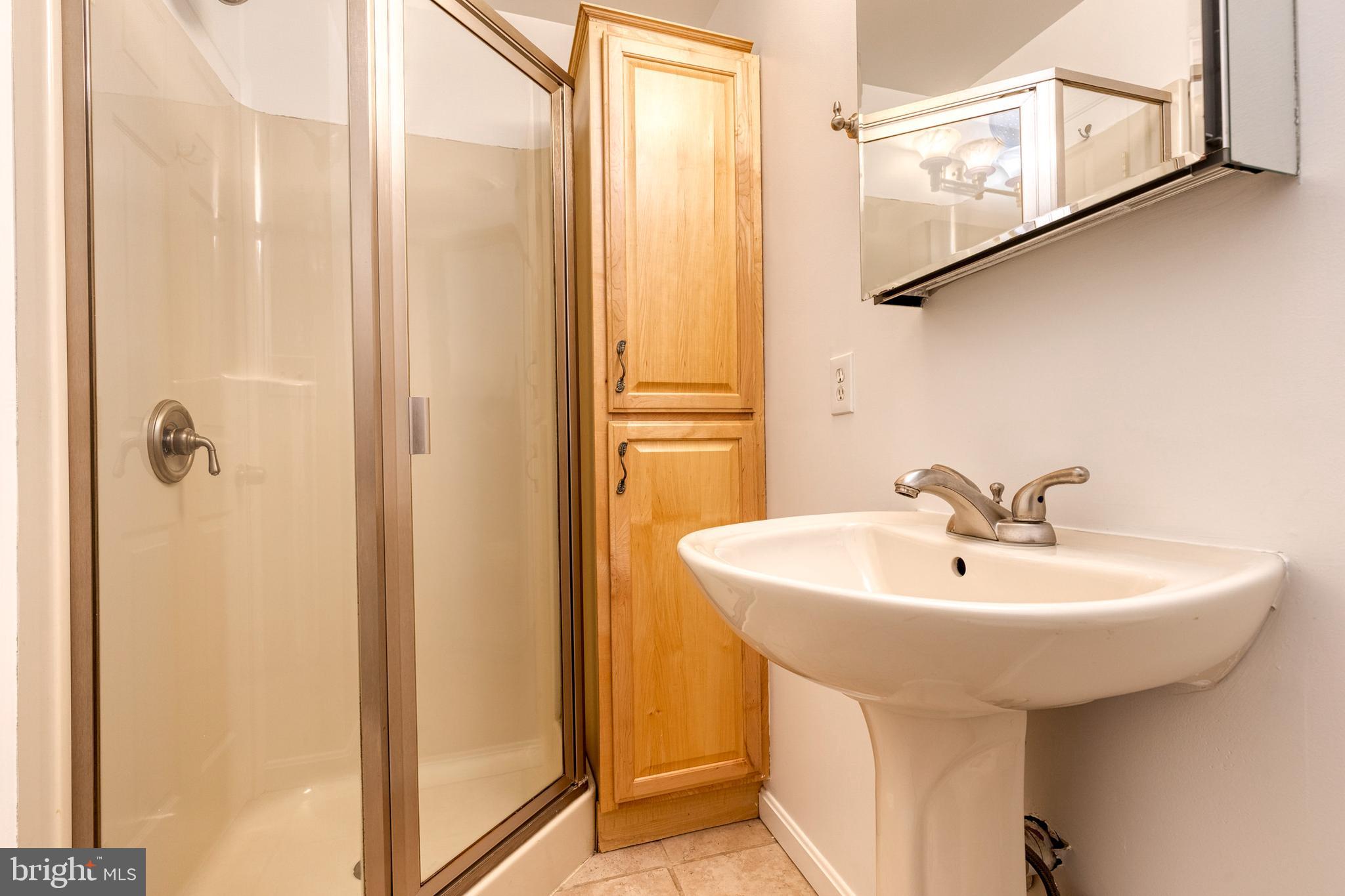 FEDERAL HILL HISTORIC DISTRICT - Residential Lease