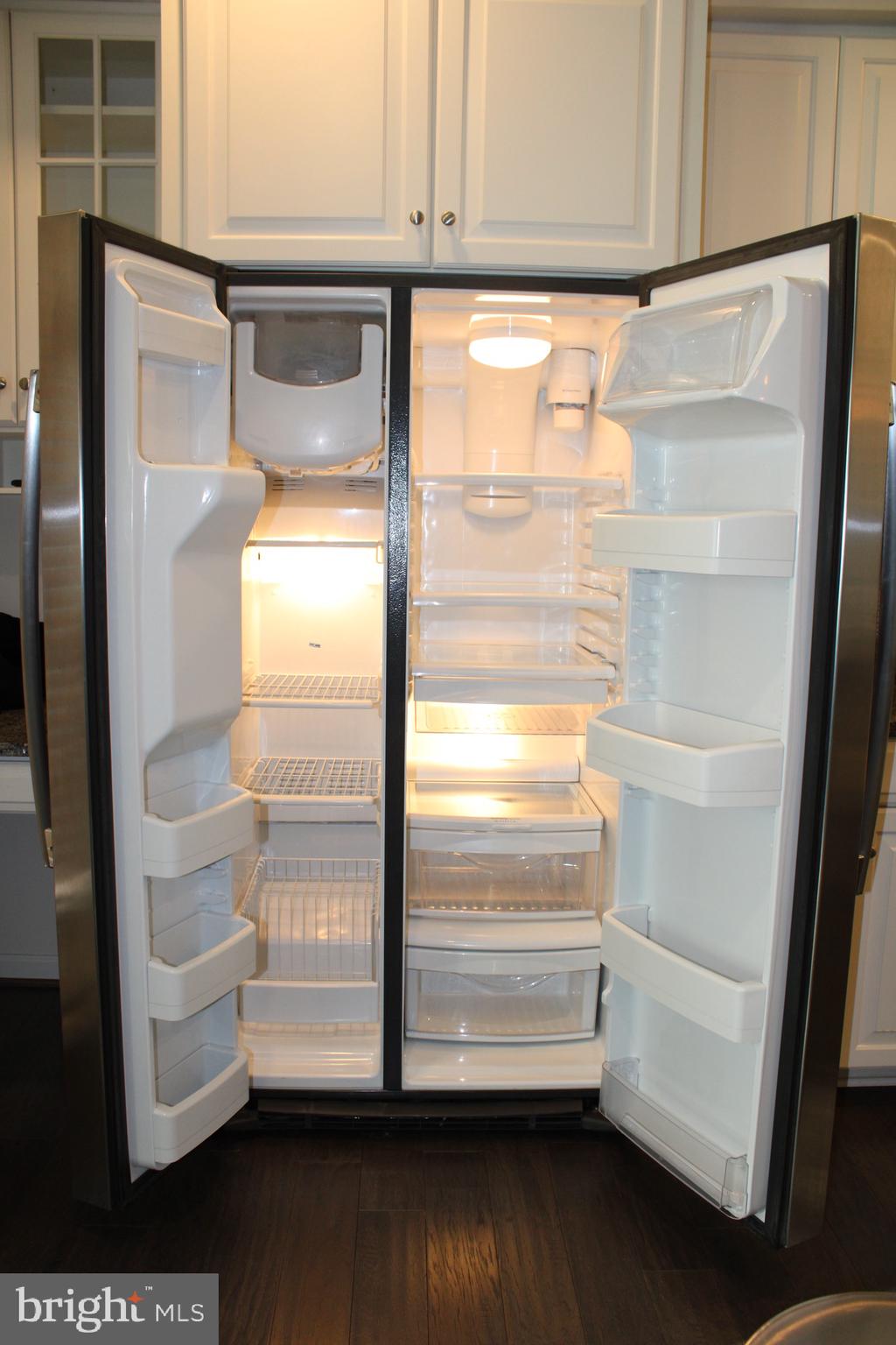 PINEY ORCHARD - Residential