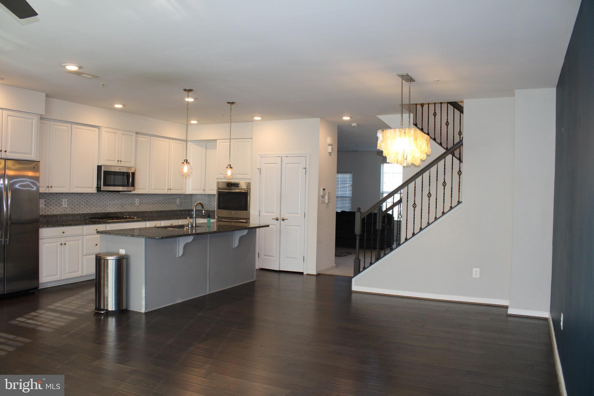 PINEY ORCHARD - Residential