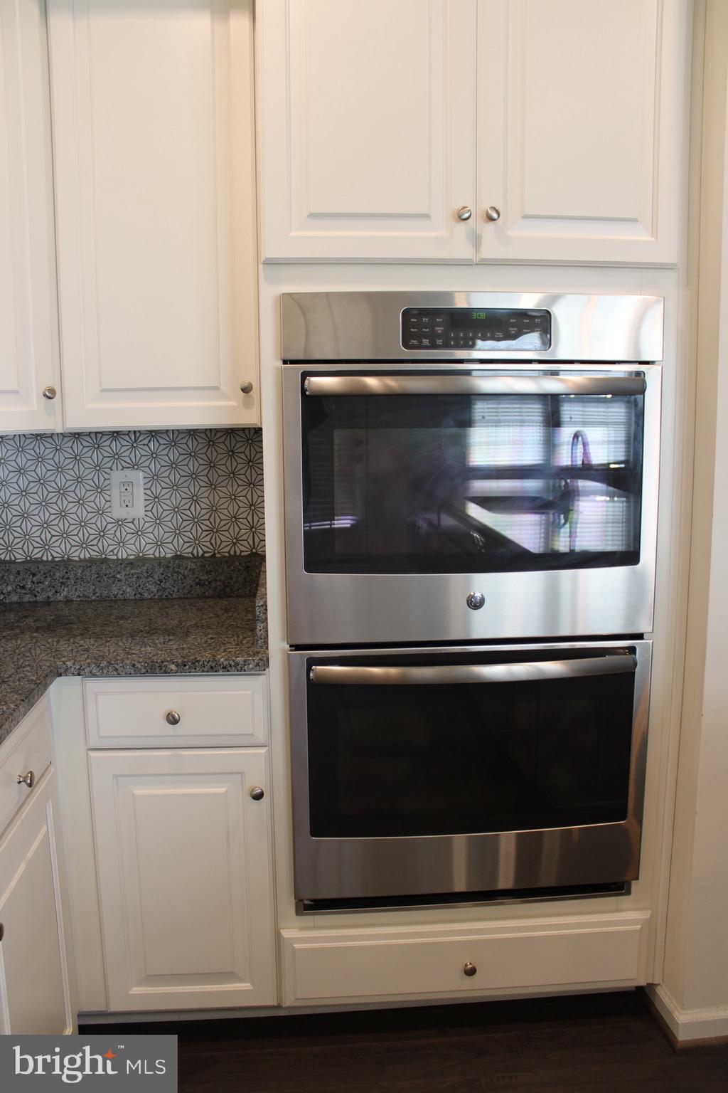 PINEY ORCHARD - Residential