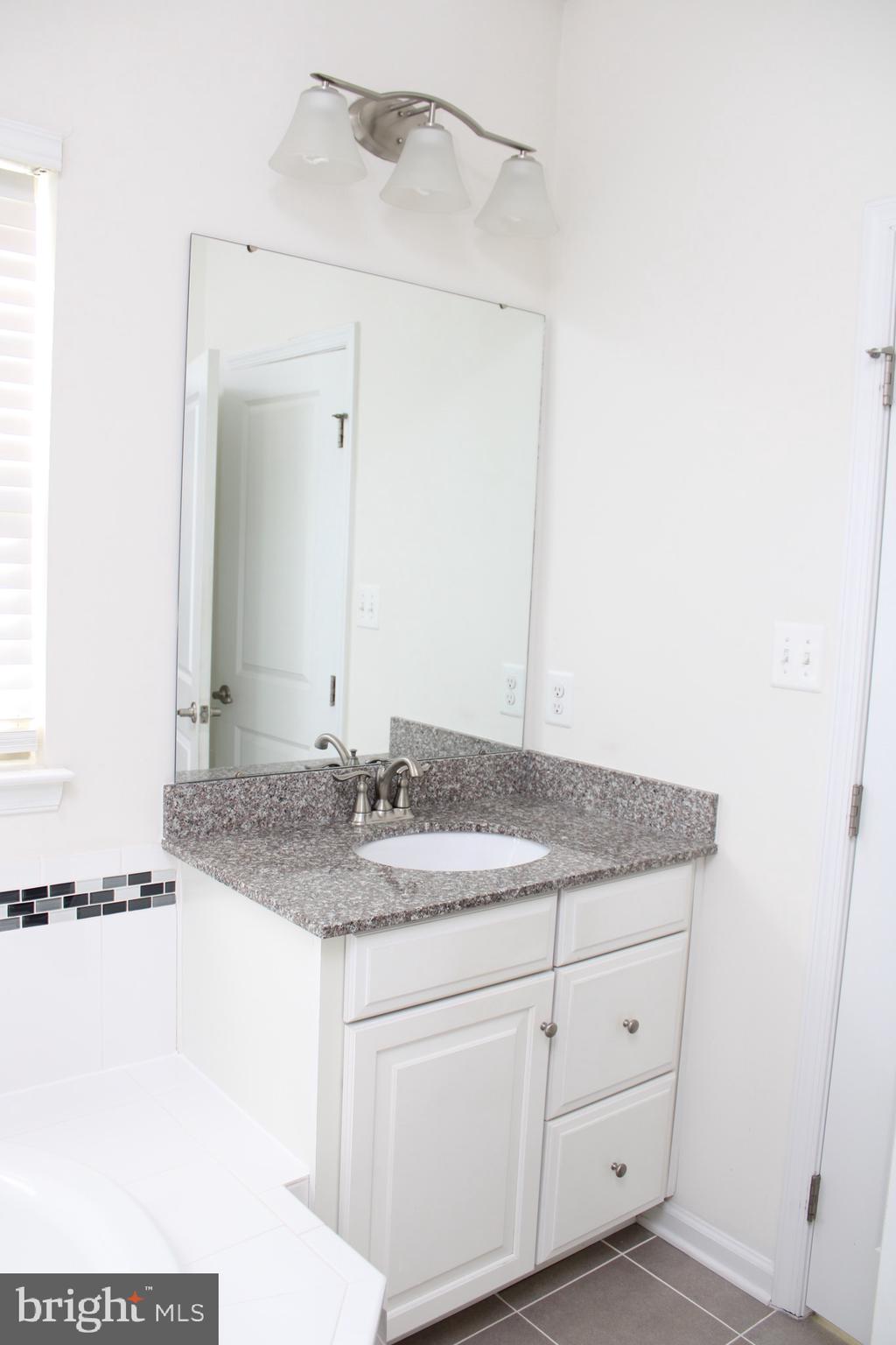 PINEY ORCHARD - Residential