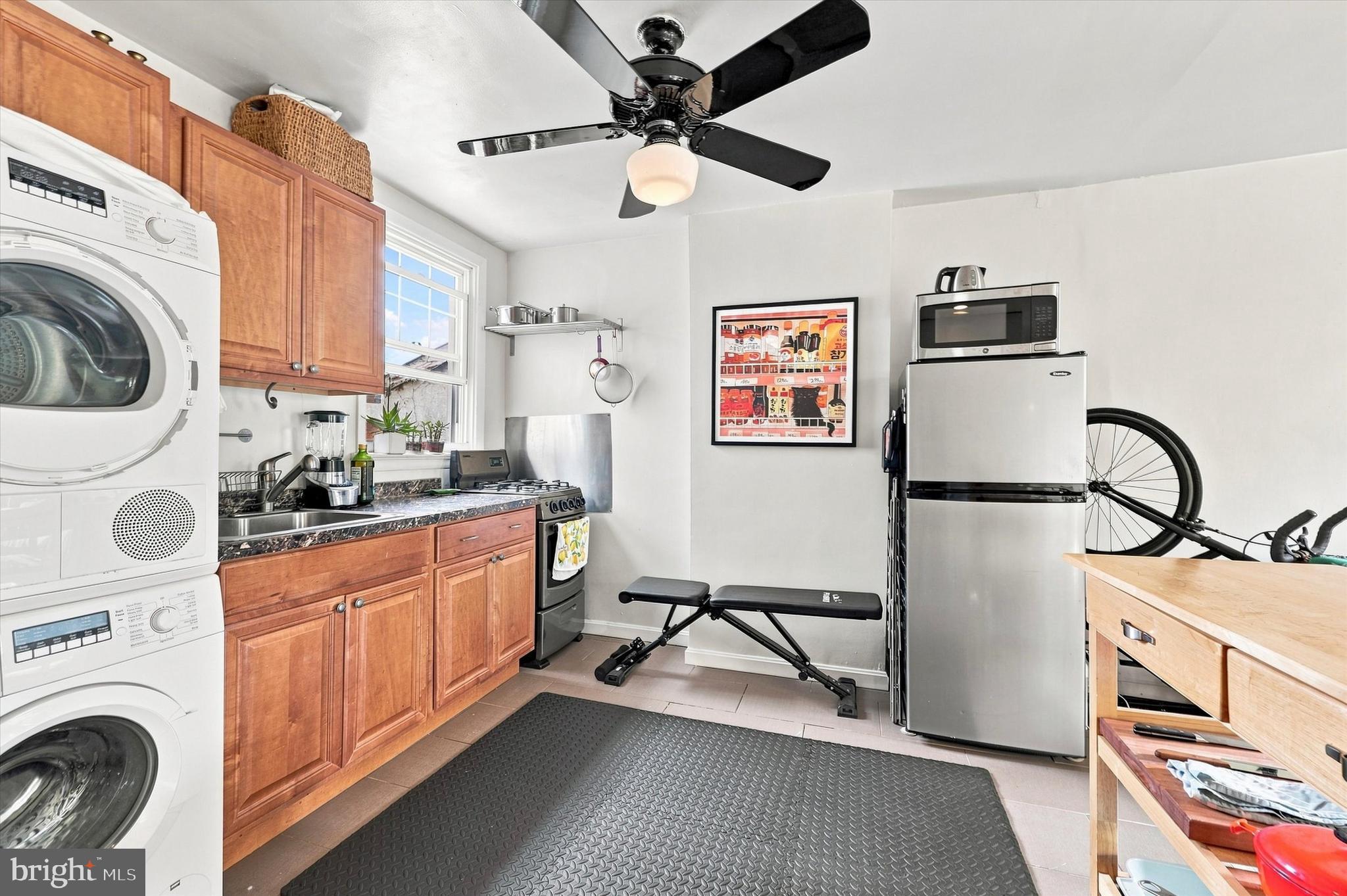 417 S 16TH STREET