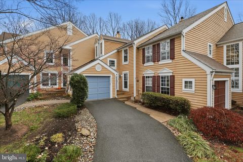 11725 ARBOR GLEN WAY RESTON VA 20194
