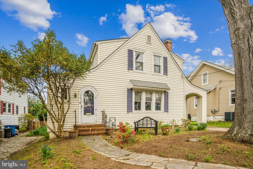 Don't miss your chance to purchase this charming 3 bedroom, 1.5 bath home in the highly coveted neighborhood of Homewood. This home has been lovingly lived in and provided countless memories by the same owner for over 60 years.  NOW is the time to make this house your forever home, in the perfect LOCATION!

With gorgeous, original hardwood floors, a traditional foyer with a coat closet, a unique rounded front door with original hardware and a wood burning fireplace with built-ins on each side,  you can feel the character and charm of this home as soon as you walk in. The main level offers a large living room, a dining area, a kitchen, a half bath and a sunroom/additional family room. The sliding glass door in the sunroom provides direct access to the outside deck and partially fenced in flat backyard.  You will also find a large detached garage in the backyard. 

The house has  3 bedrooms and 1 full bath upstairs and an unfinished basement area that was used as a workshop and additional storage space, complete with a  large cedar closet.  This home is being offered AS IS,  allowing a blank slate for you to invest your time and vision into creating your own unique home.  The possibilities are endless in this vintage charmer.

Homewood is known for its wide, private streets, with close proximity to historic Annapolis.  The LOCATION can't be beat...just a short walk to the shops and restaurants on  West Street, a peaceful stroll to the Navy-Marine Corps Stadium and the Poplar Trail or enjoy a quiet afternoon at the newly built Annapolis Library, just right around the corner. This home provides easy access to downtown, USNA, major highways and more. 

Don't miss the opportunity to tour this home and embrace the quintessential Annapolis lifestyle. It won't last long!