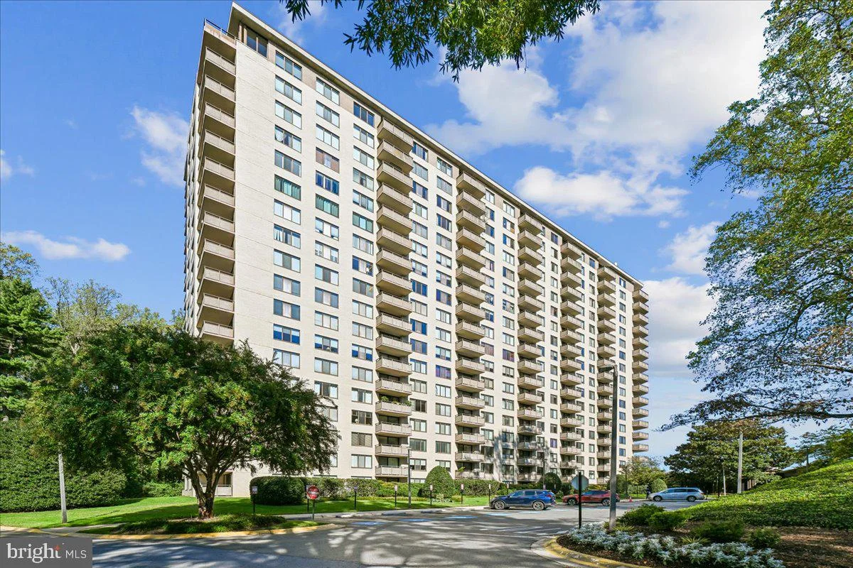 5225 Pooks Hill Road Unit 1328N, Bethesda, MD 20814