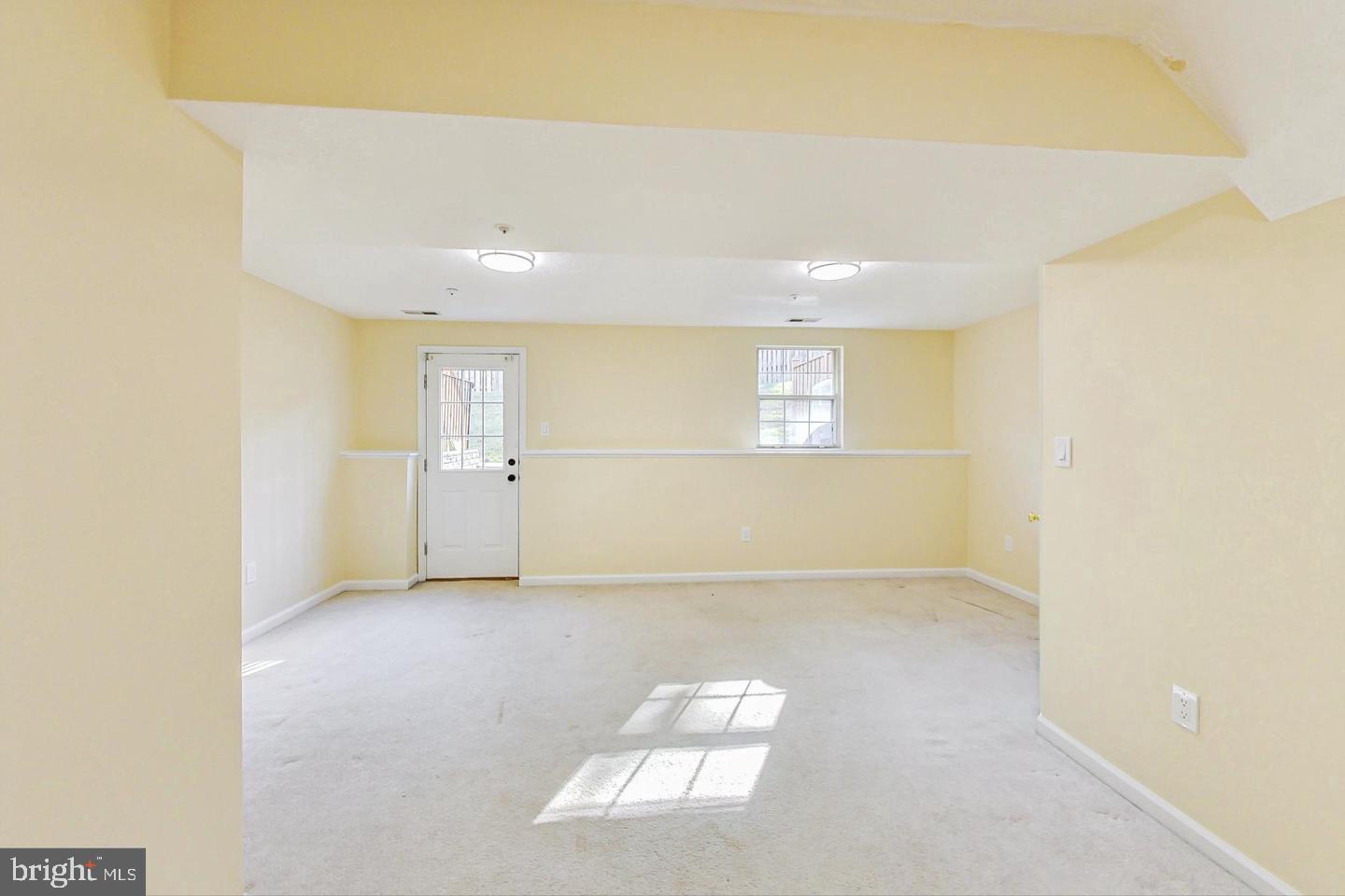 RUSSETT - Residential