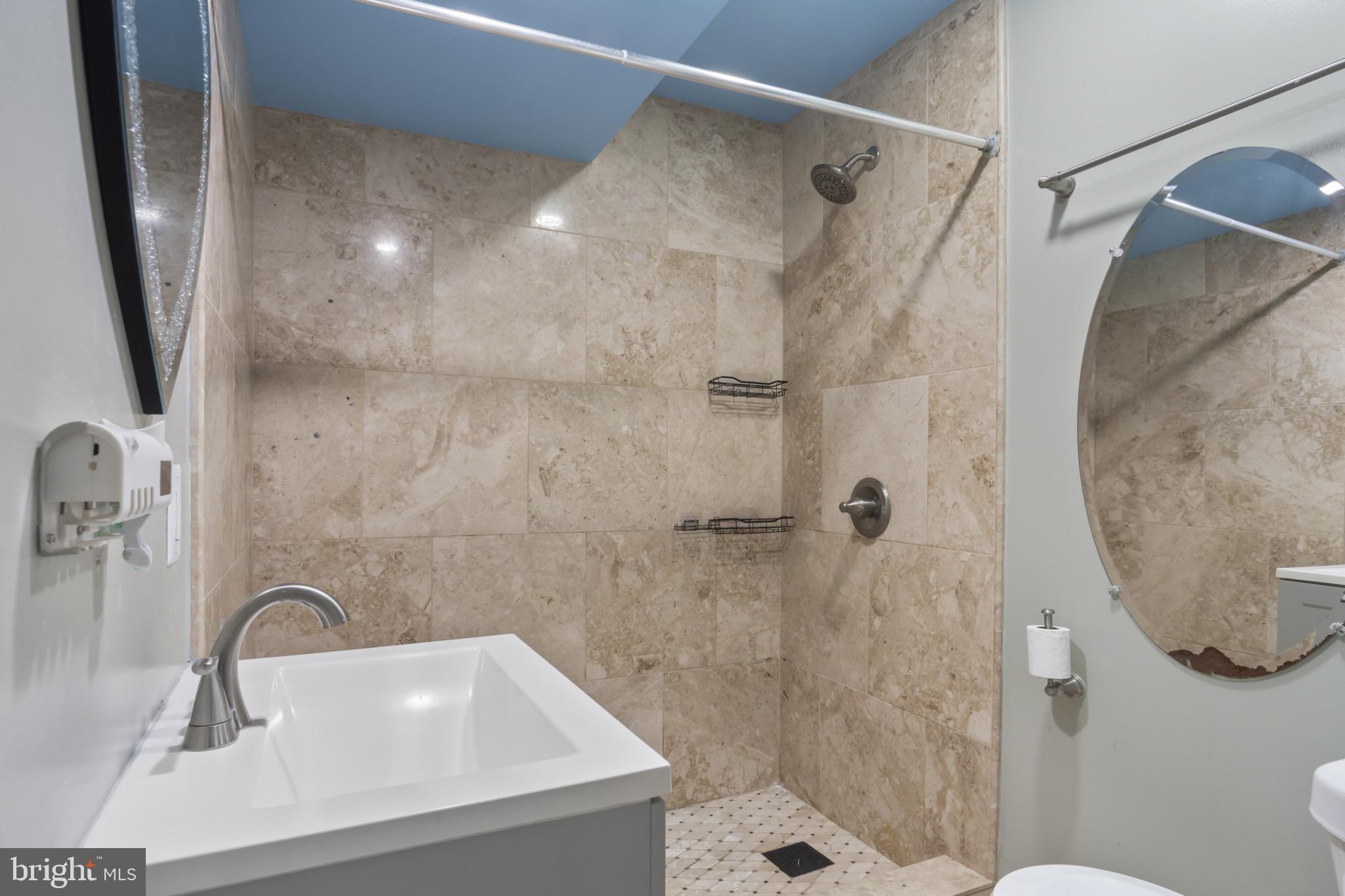 LAKE ARROWHEAD - Residential