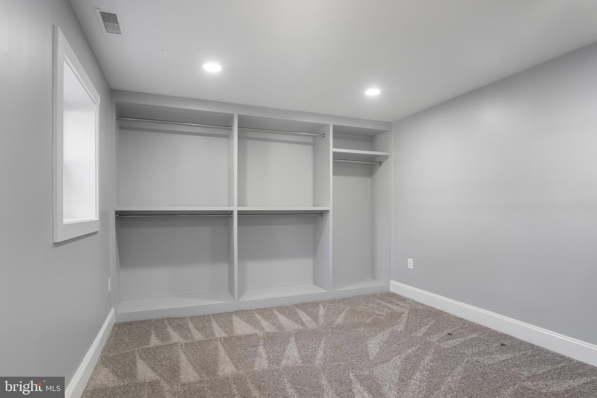 LAKE ARROWHEAD - Residential