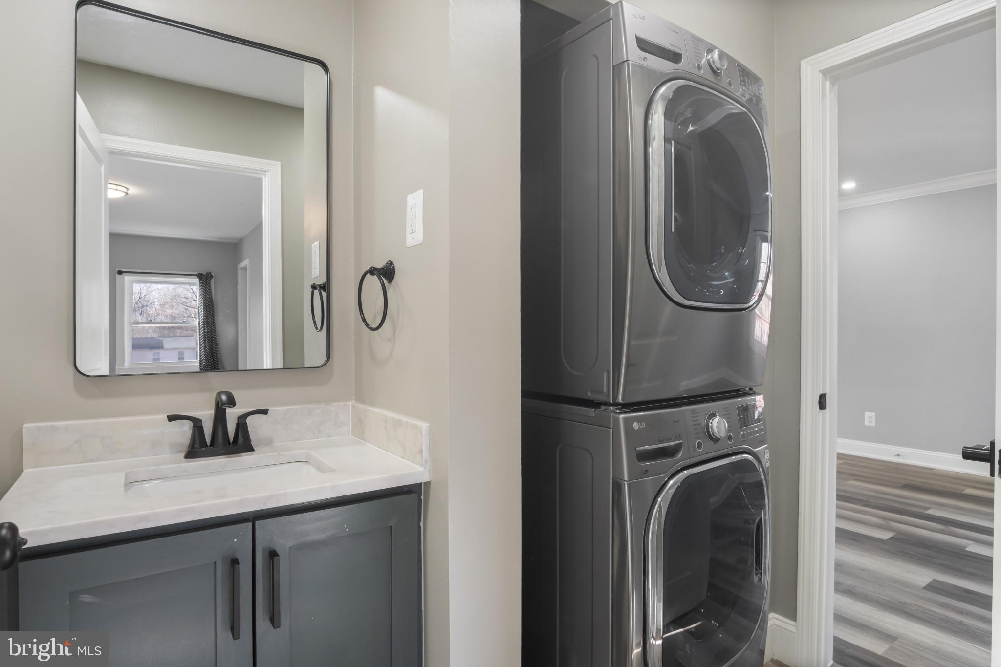 LAKE ARROWHEAD - Residential