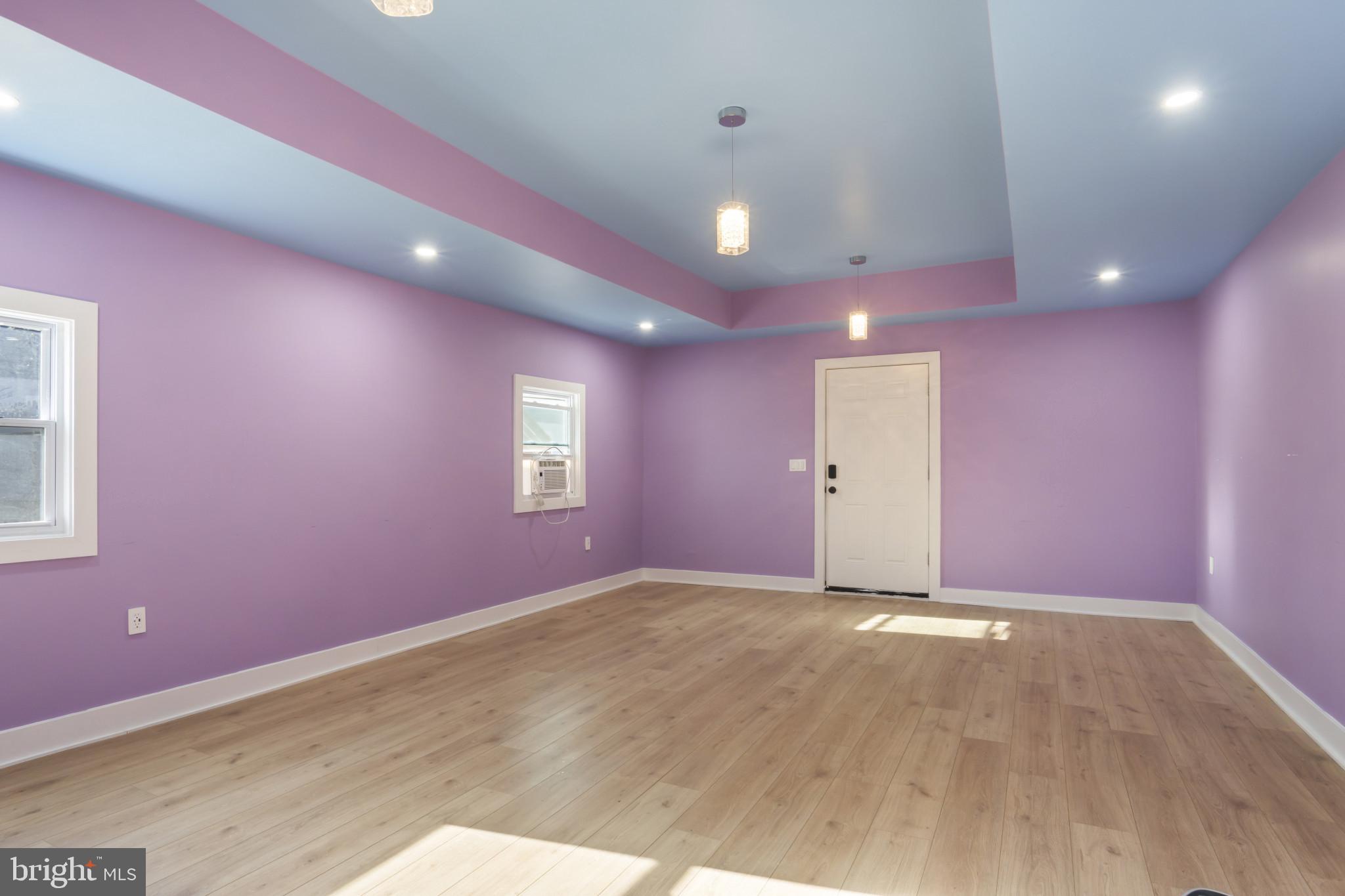 LAKE ARROWHEAD - Residential