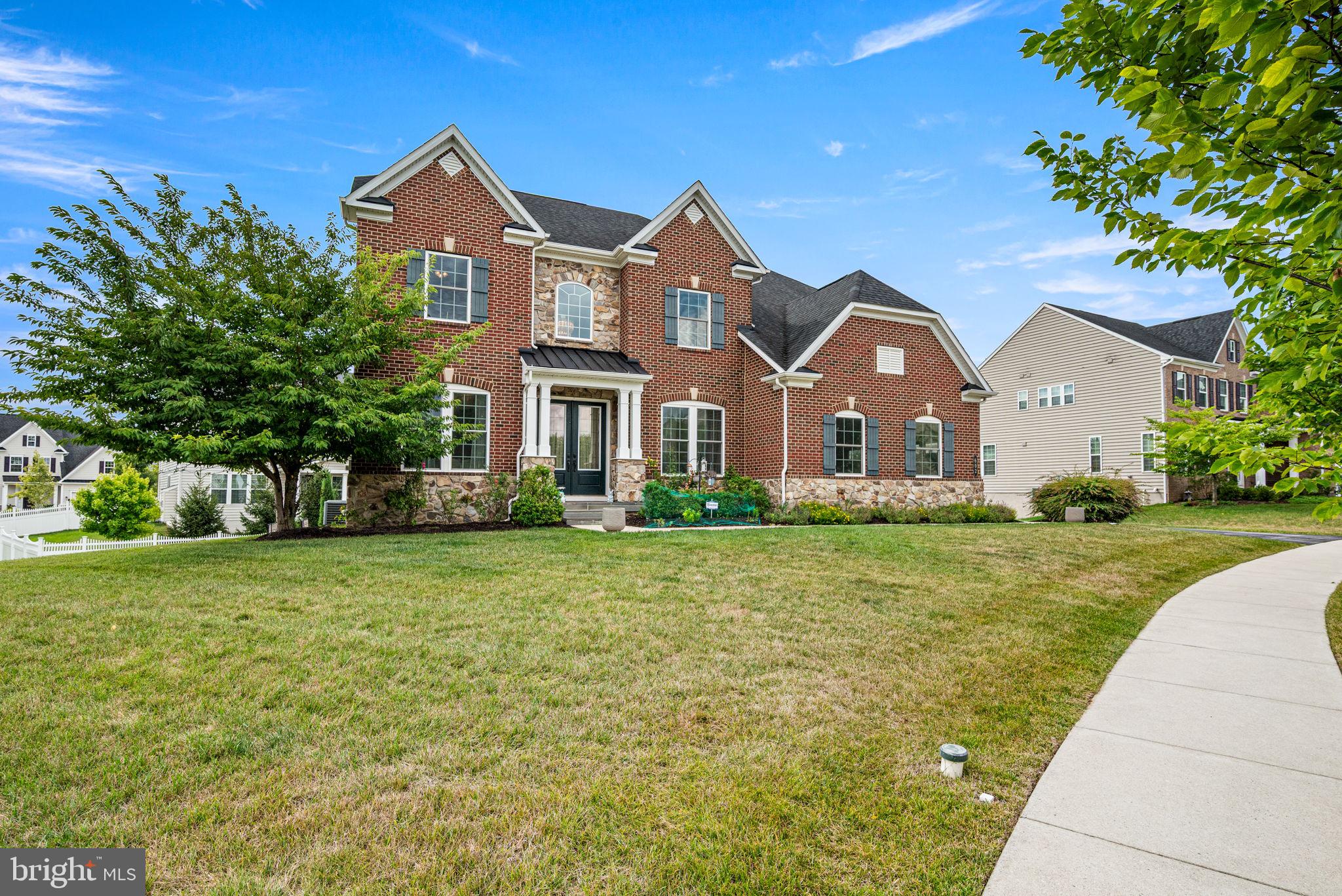 602 DOLMENS LANE