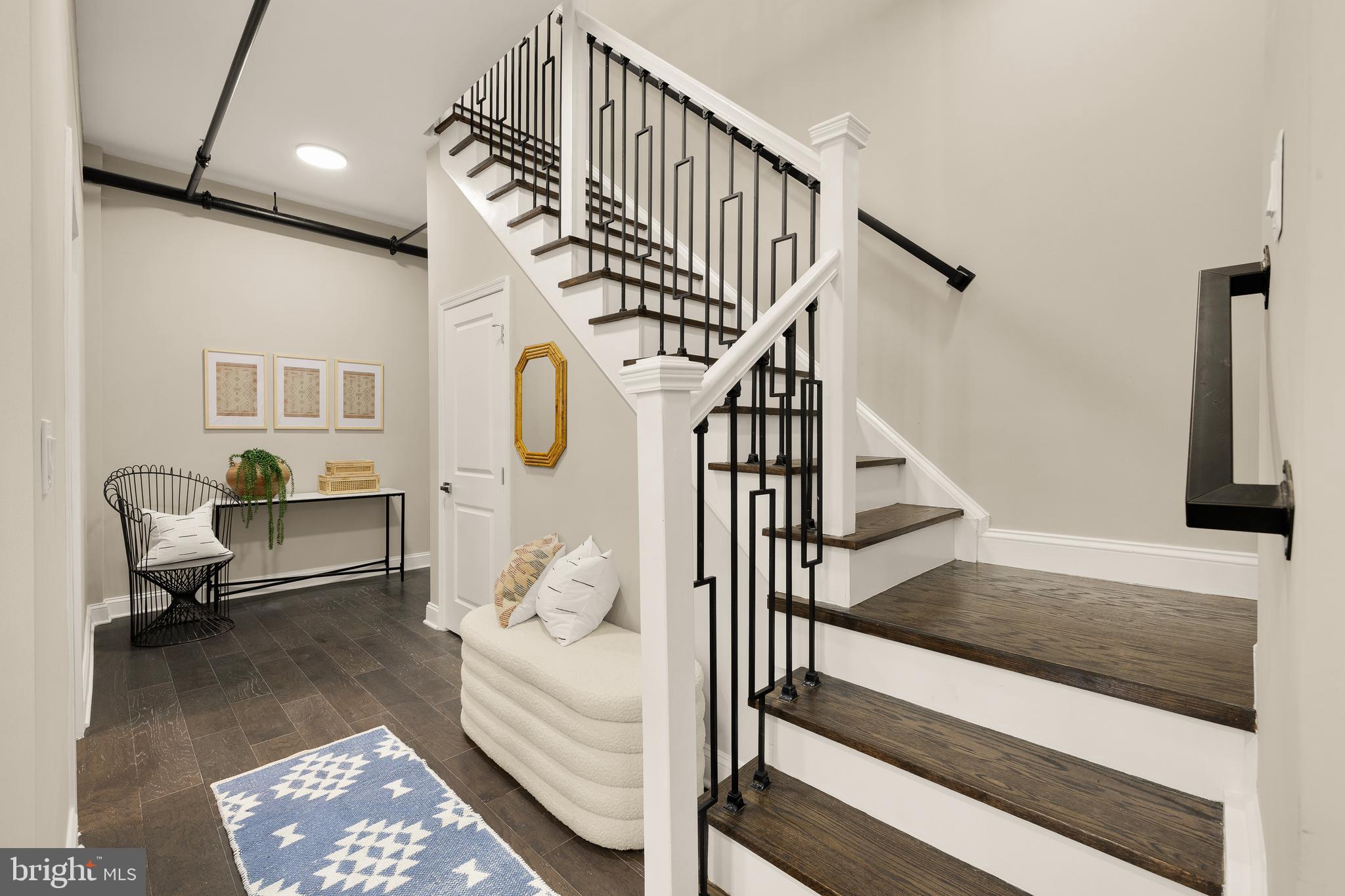 OLD TOWN ALEXANDRIA - Residential