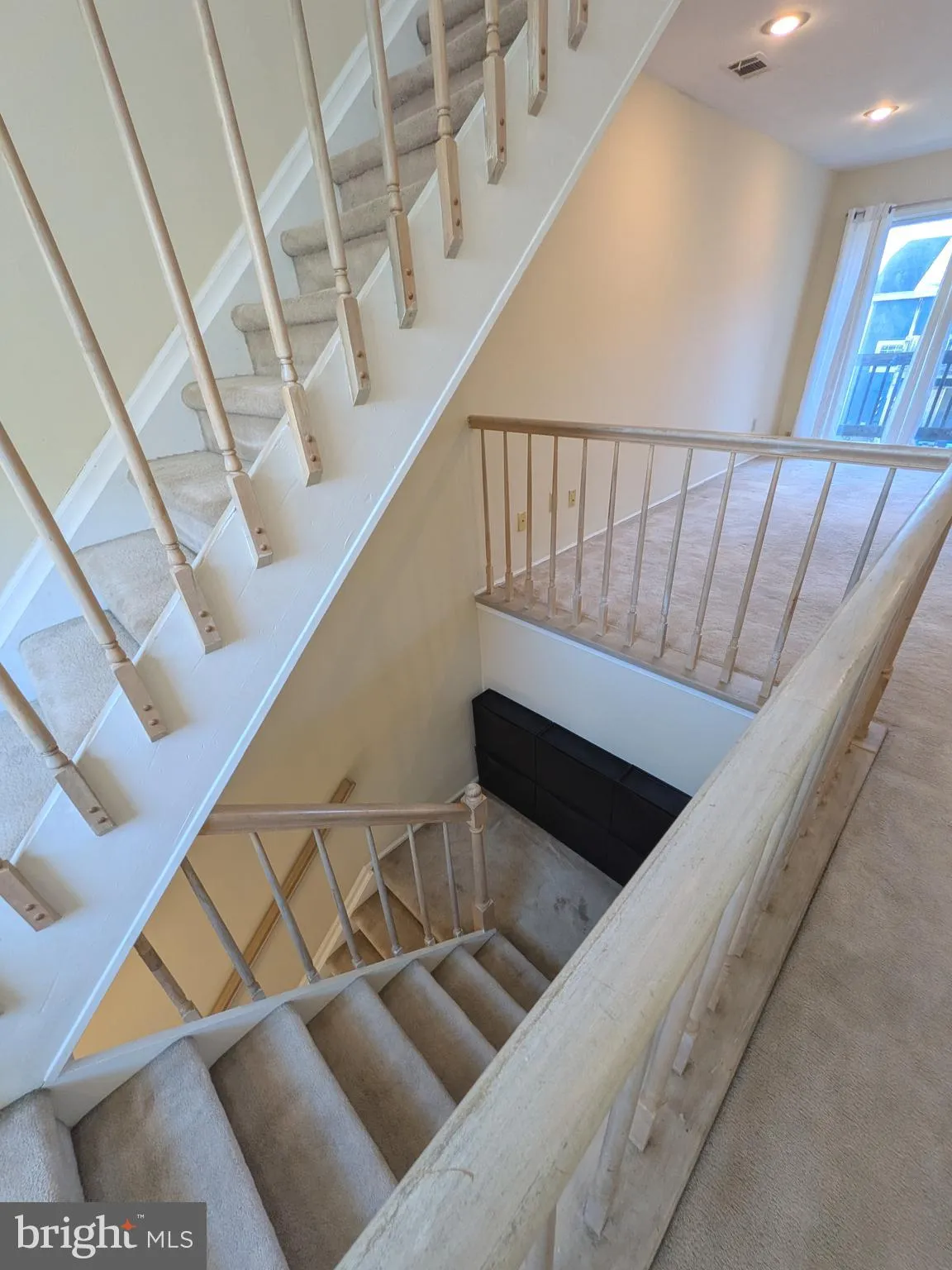 Monmouth Junction, New Jersey 08852, United States, 2 Bedrooms Bedrooms, ,2 BathroomsBathrooms,Residential,Active,205464