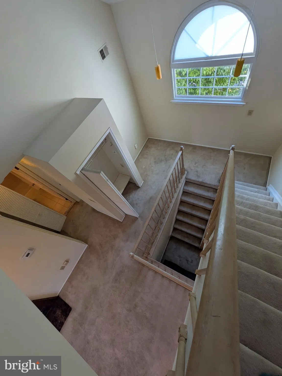 Monmouth Junction, New Jersey 08852, United States, 2 Bedrooms Bedrooms, ,2 BathroomsBathrooms,Residential,Active,205464