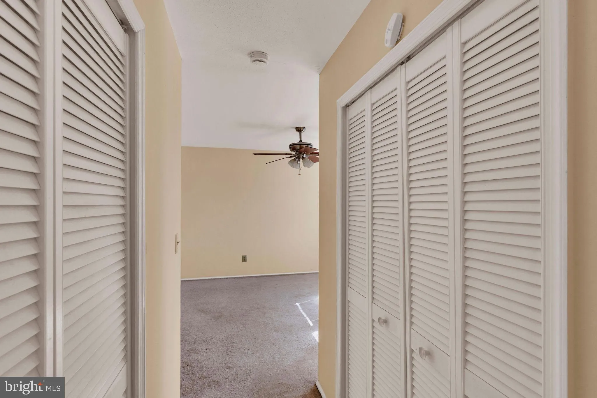 Monmouth Junction, New Jersey 08852, United States, 2 Bedrooms Bedrooms, ,2 BathroomsBathrooms,Residential,Active,205464