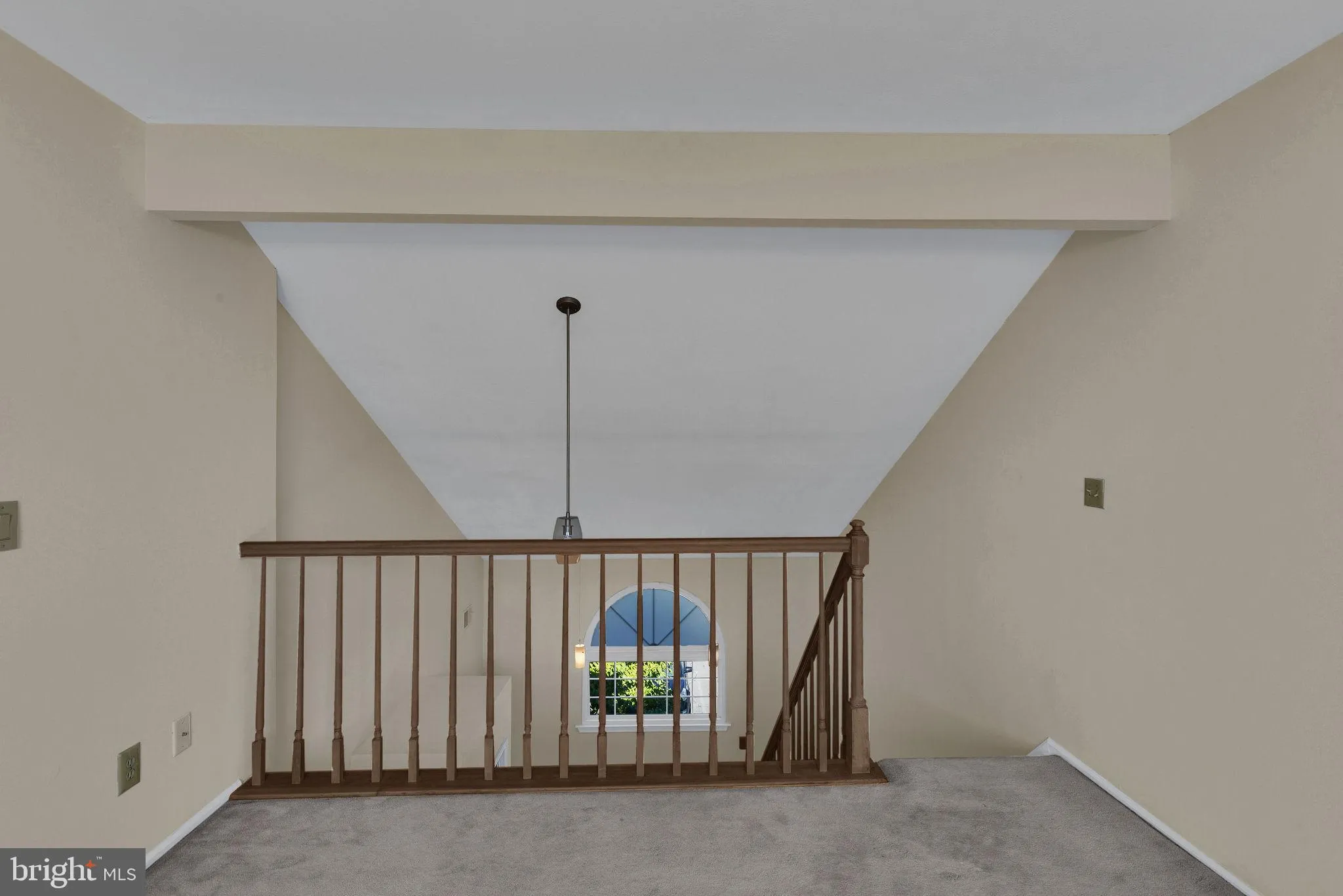 Monmouth Junction, New Jersey 08852, United States, 2 Bedrooms Bedrooms, ,2 BathroomsBathrooms,Residential,Active,205464