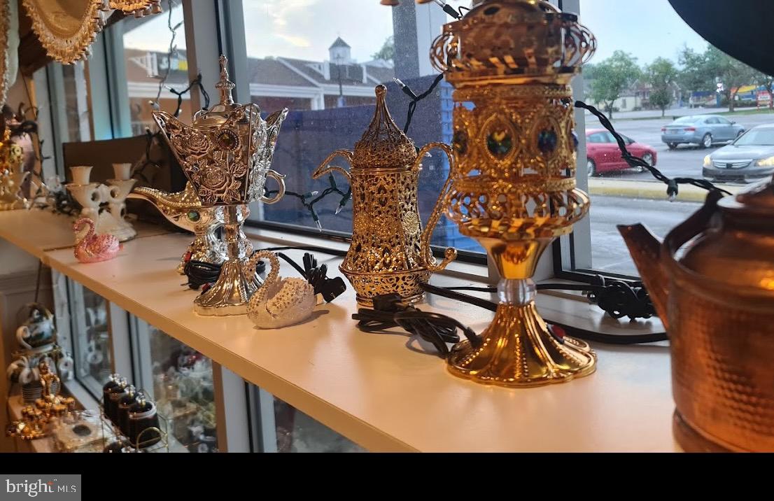 798 NEW HOLLAND AVENUE F