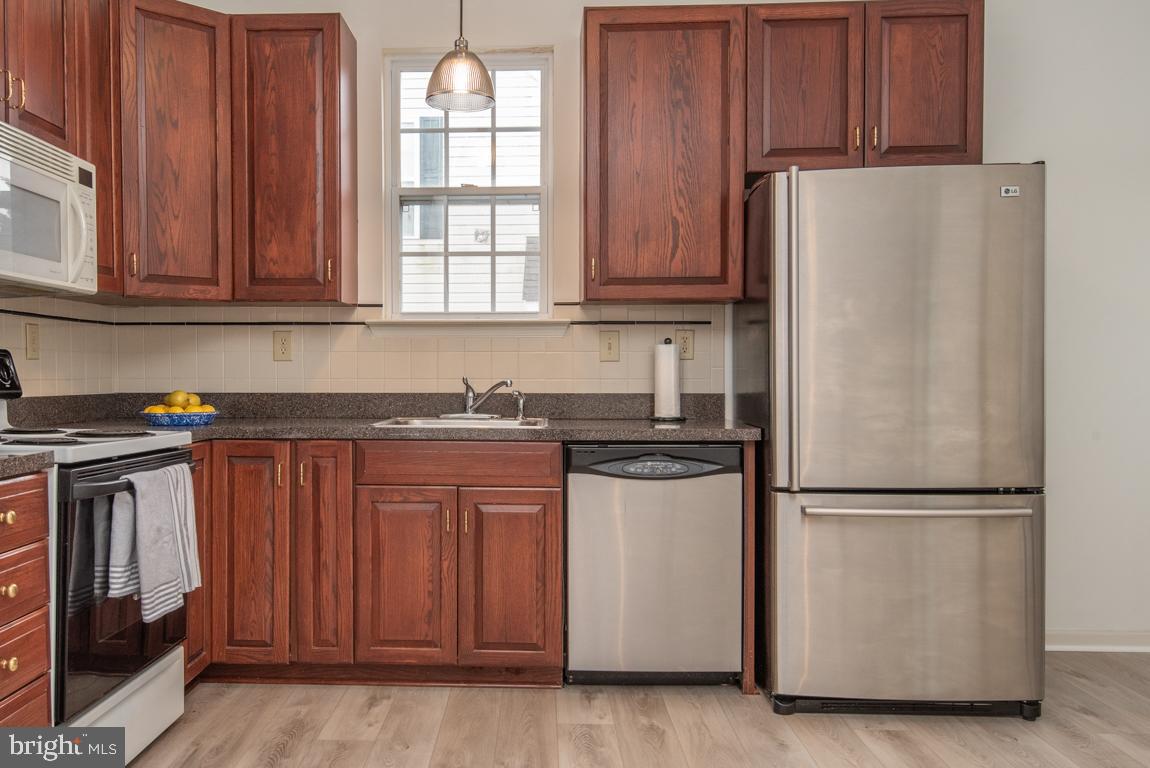 SYCAMORE CROSSING - Residential