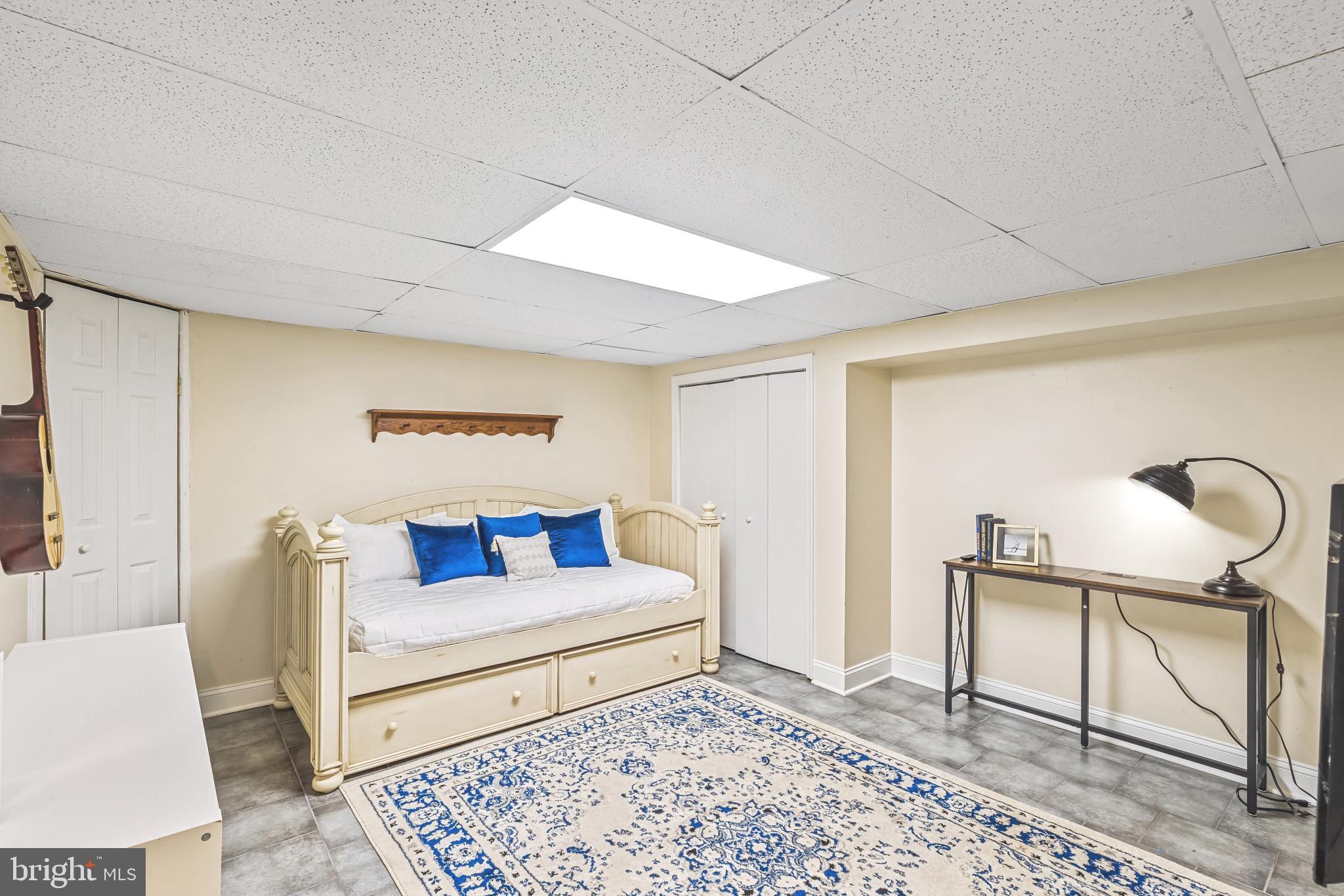 RIDGELEIGH - Residential