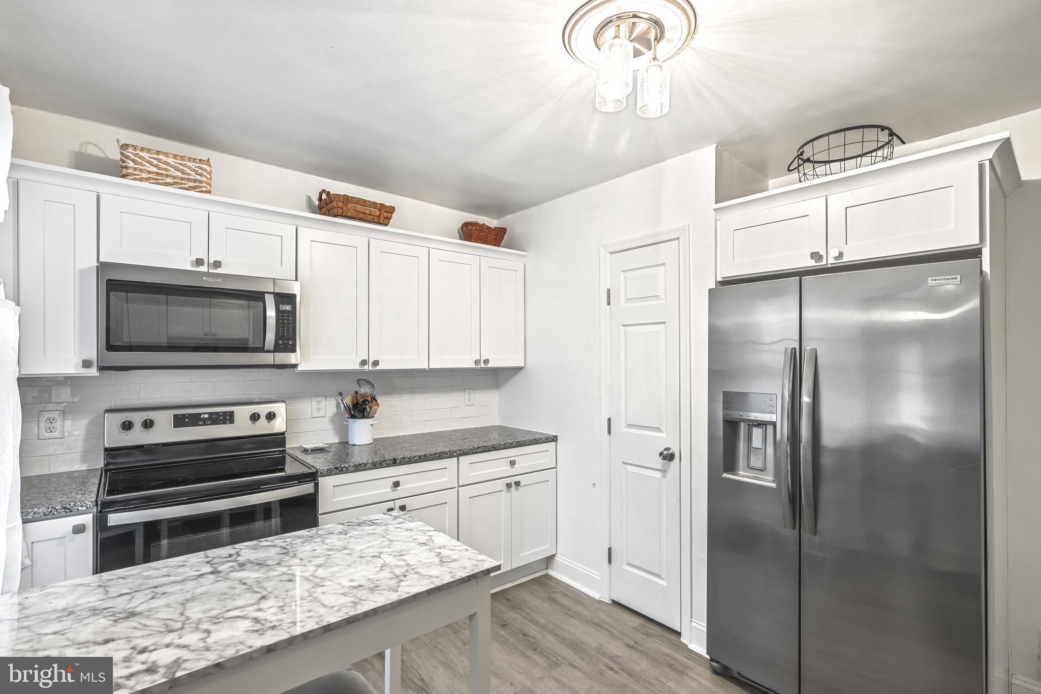 RIDGELEIGH - Residential