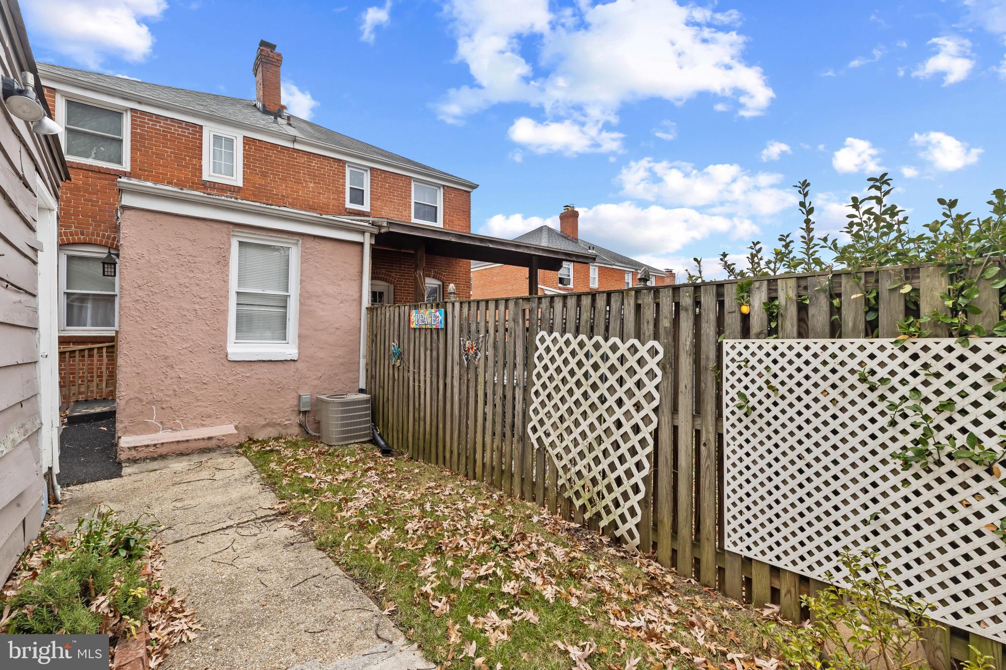 RIDGELEIGH - Residential