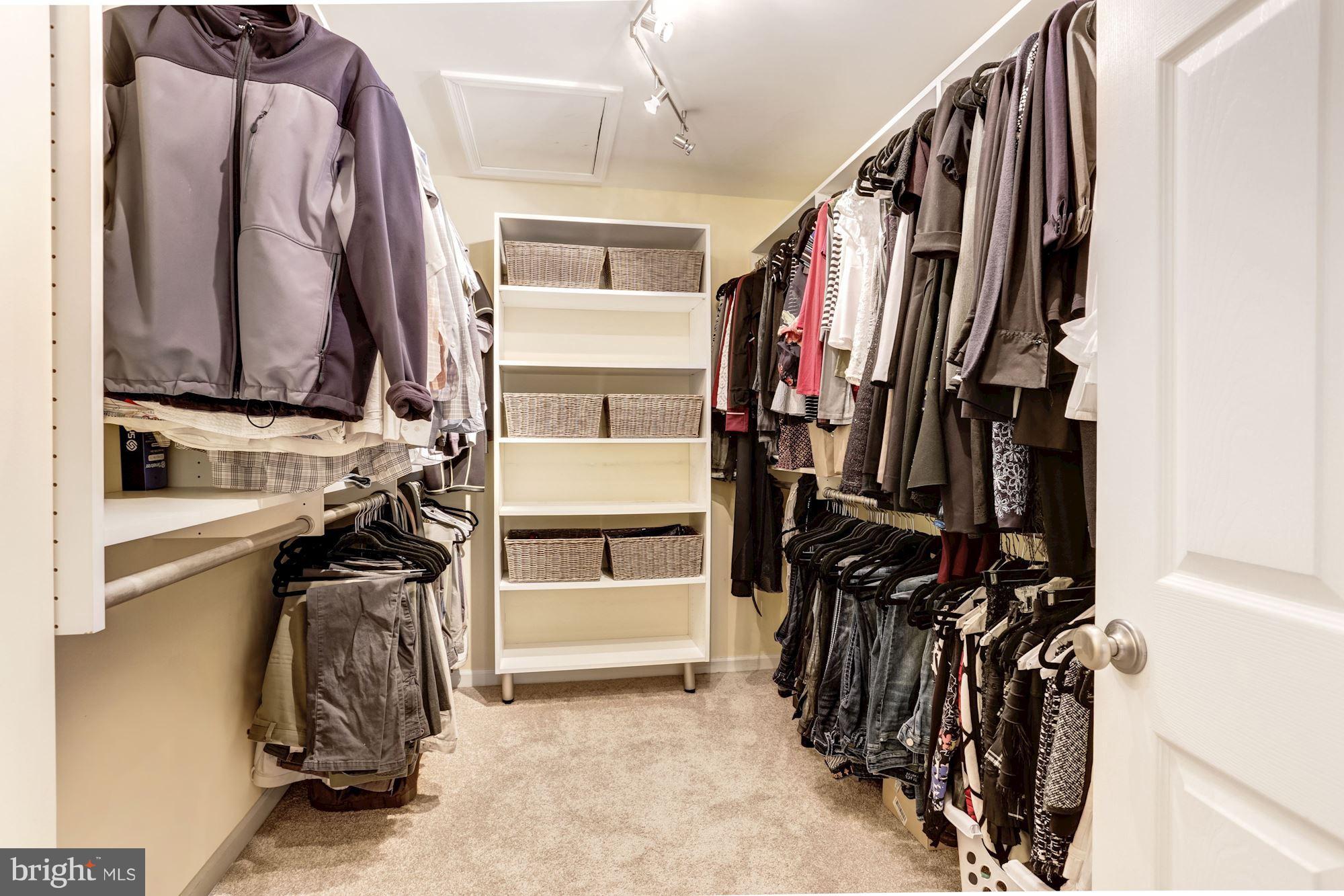 WORMANS MILL - Residential