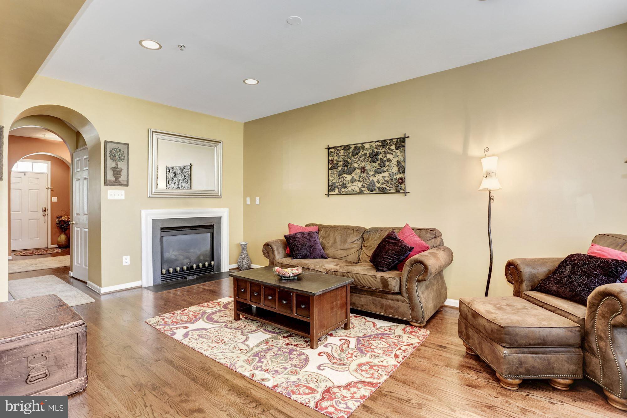 WORMANS MILL - Residential