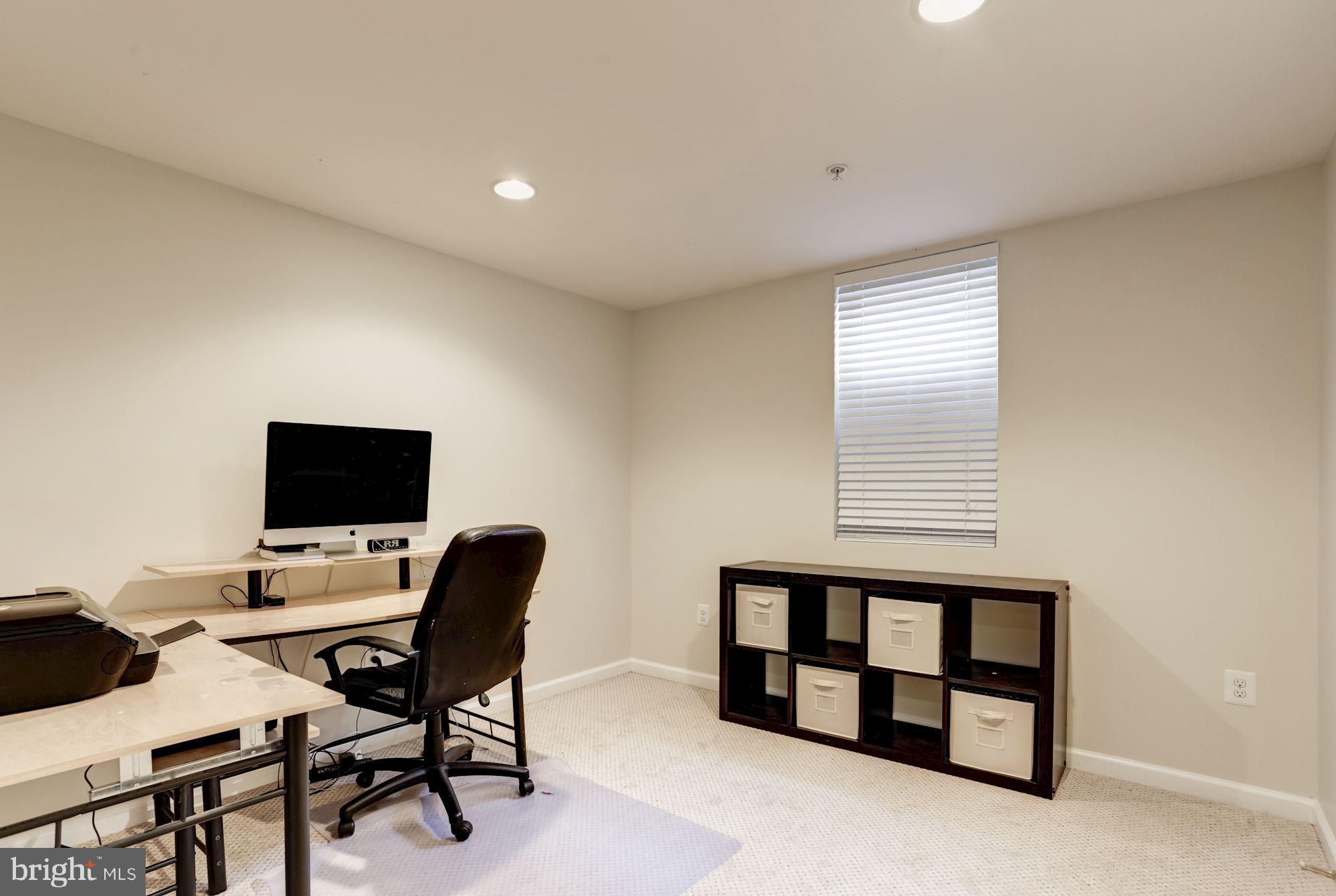 WORMANS MILL - Residential