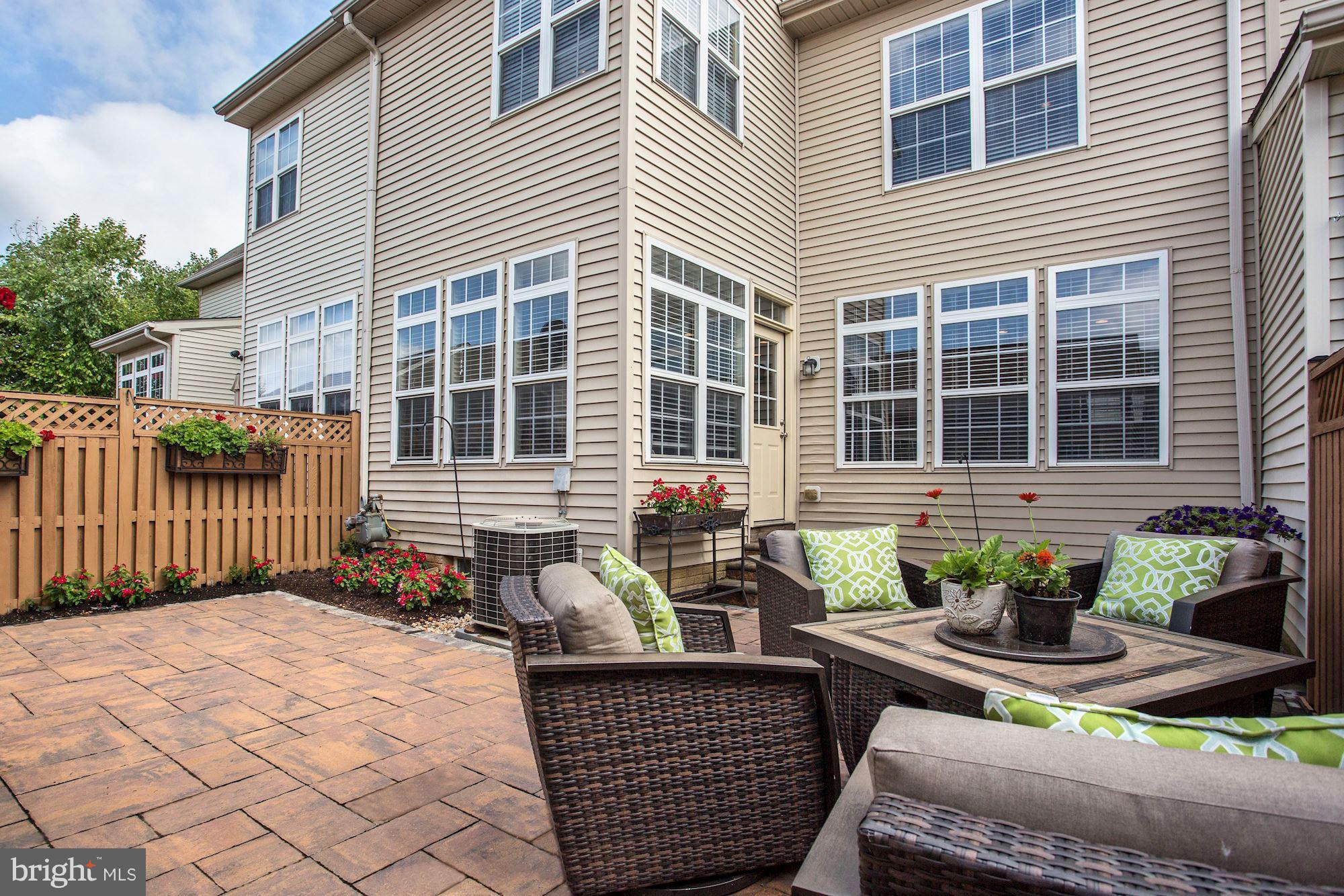 WORMANS MILL - Residential