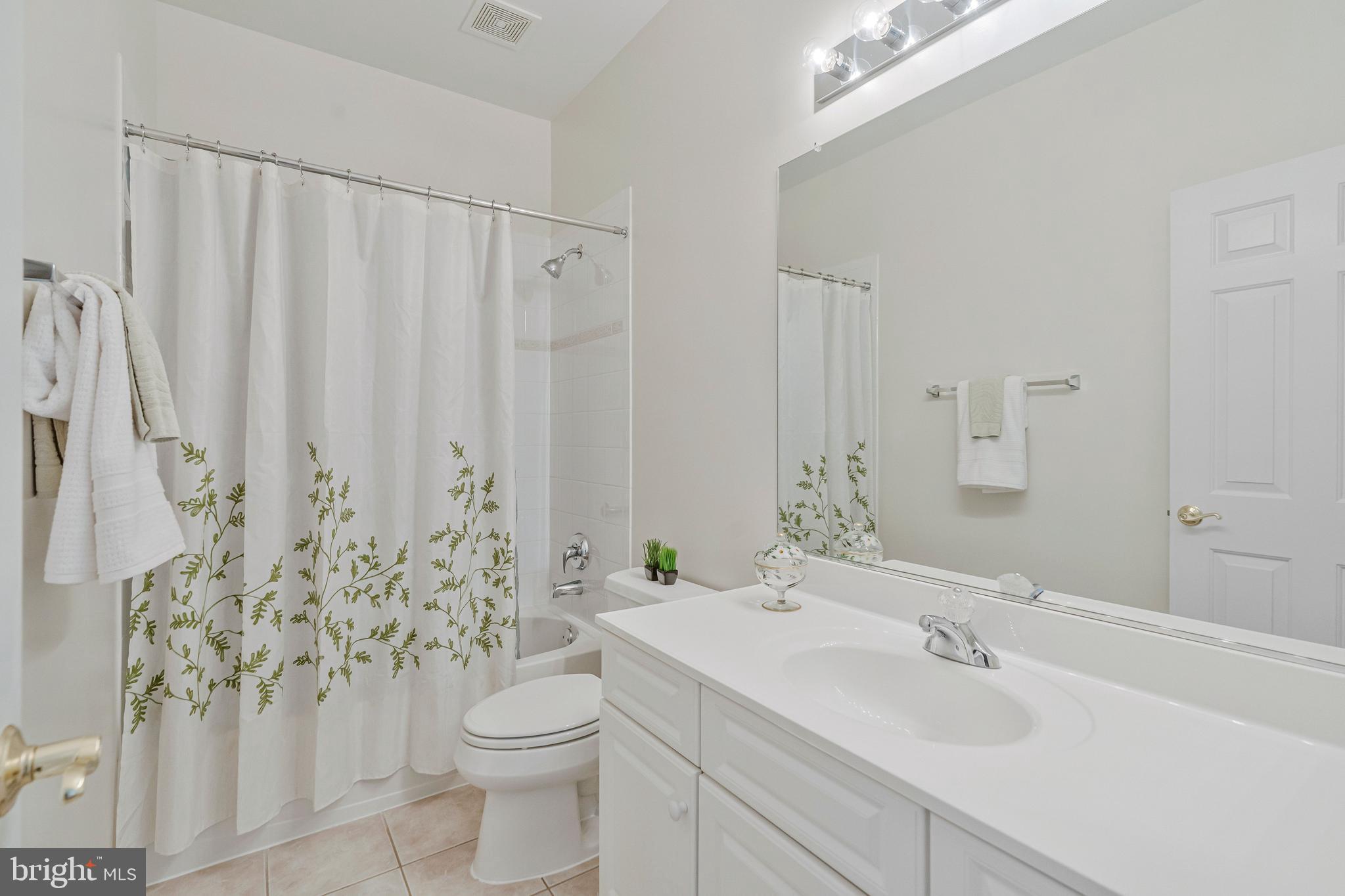 RIDINGS AT VIRGINIA RUN - Residential