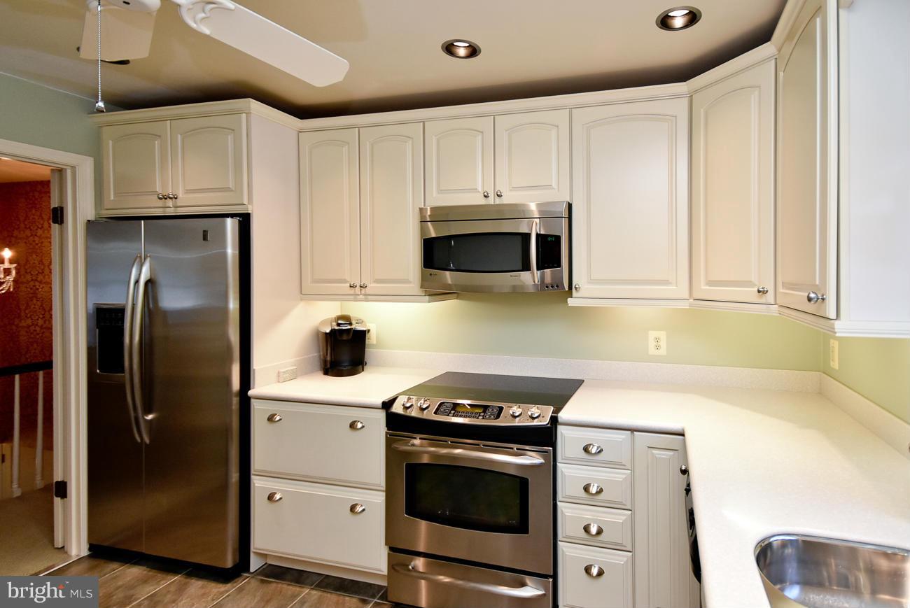 WINCHESTER ESTATES - Residential