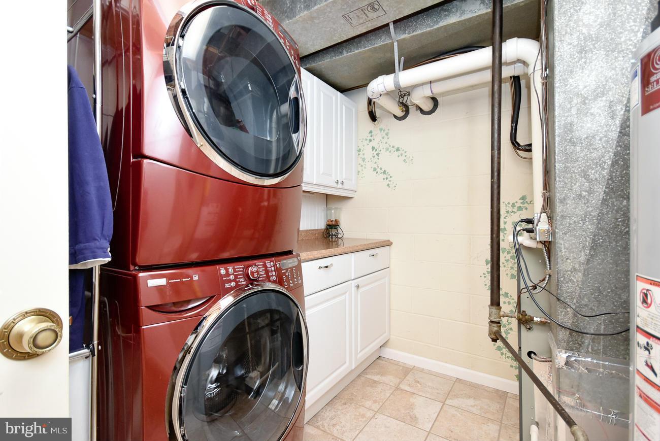 WINCHESTER ESTATES - Residential