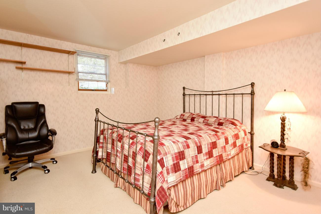 WINCHESTER ESTATES - Residential