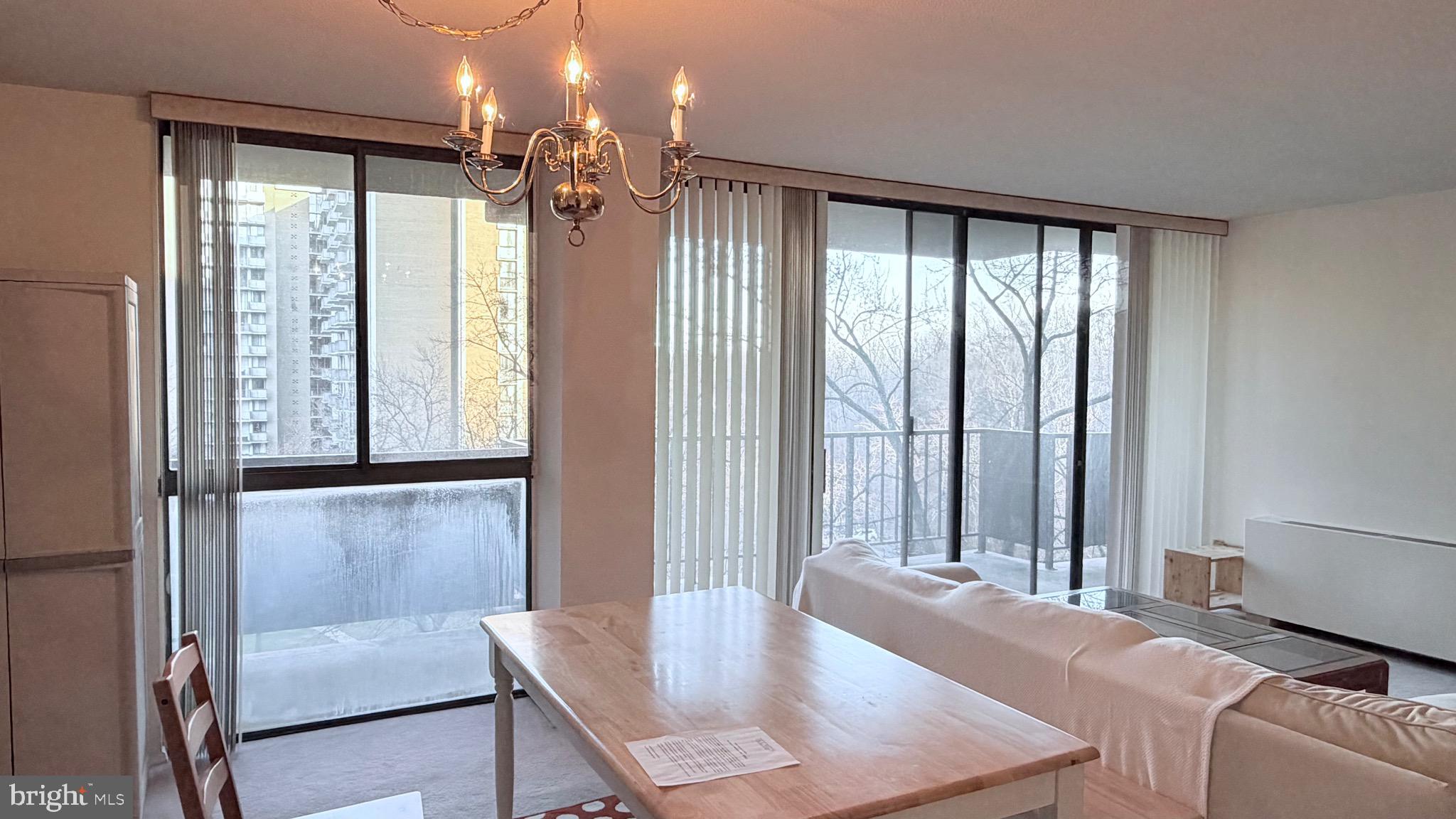 TOWERS IN WESTCHESTER PARK - Residential