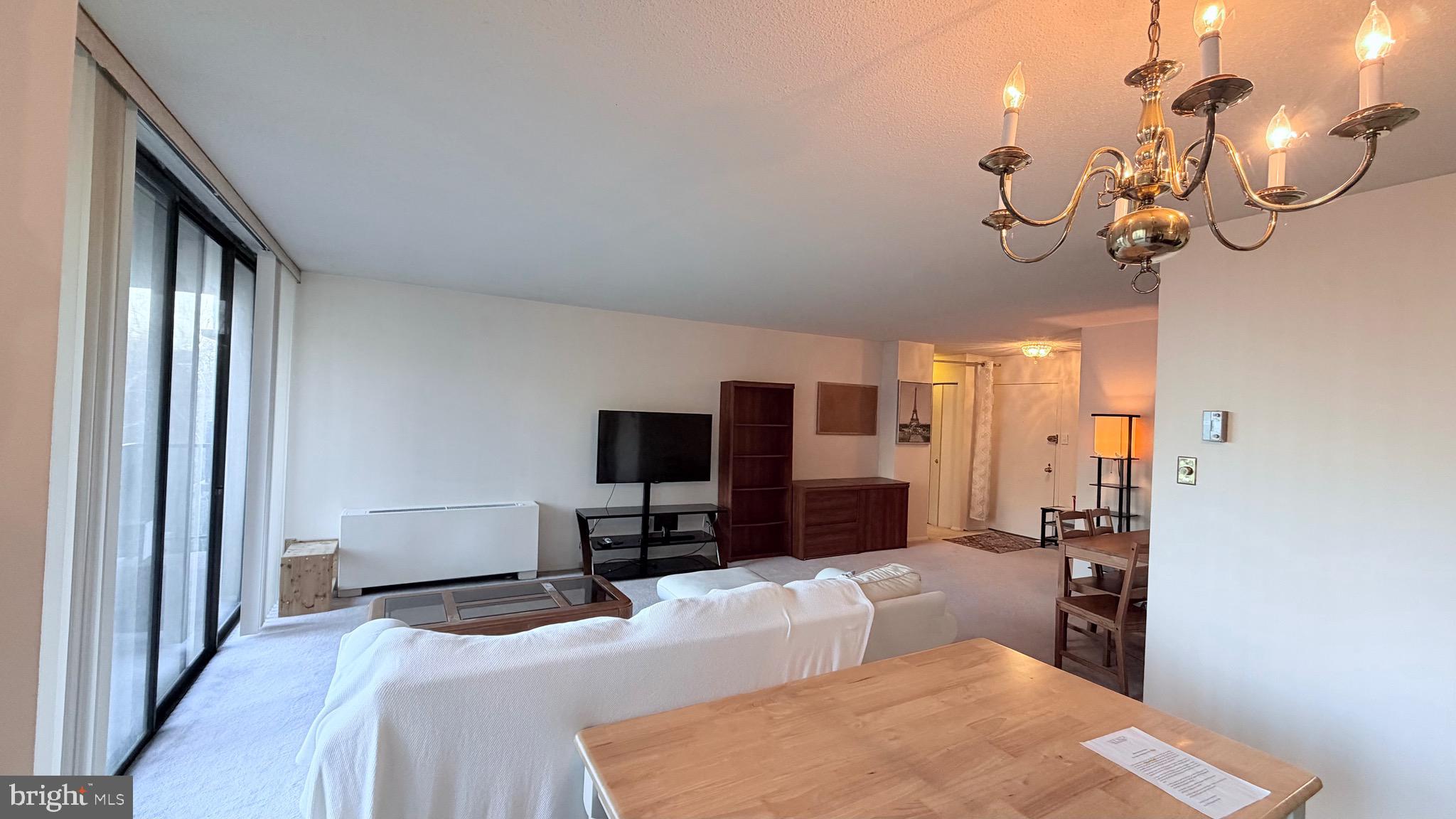 TOWERS IN WESTCHESTER PARK - Residential