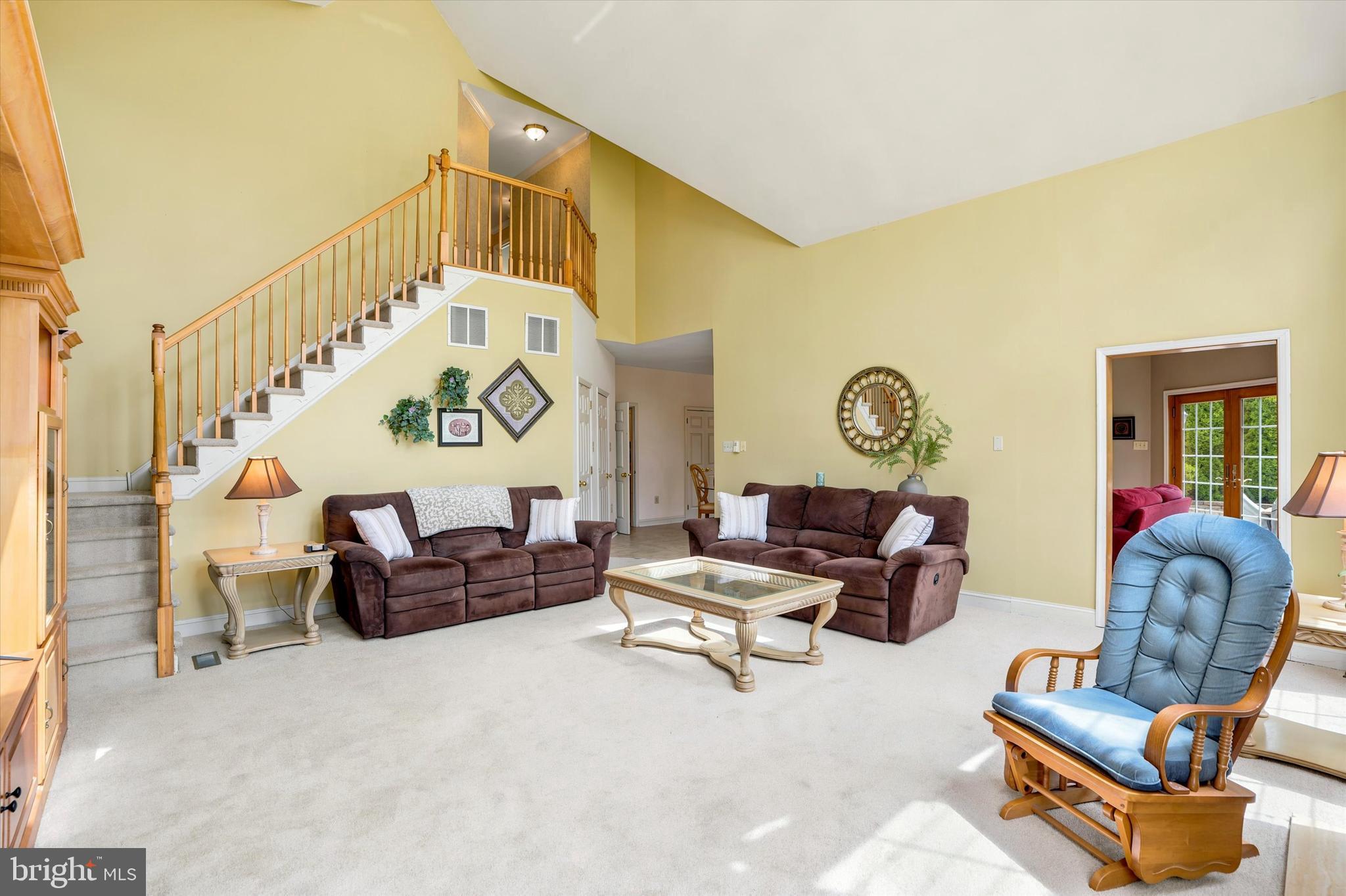 HORSHAM CHASE - Residential
