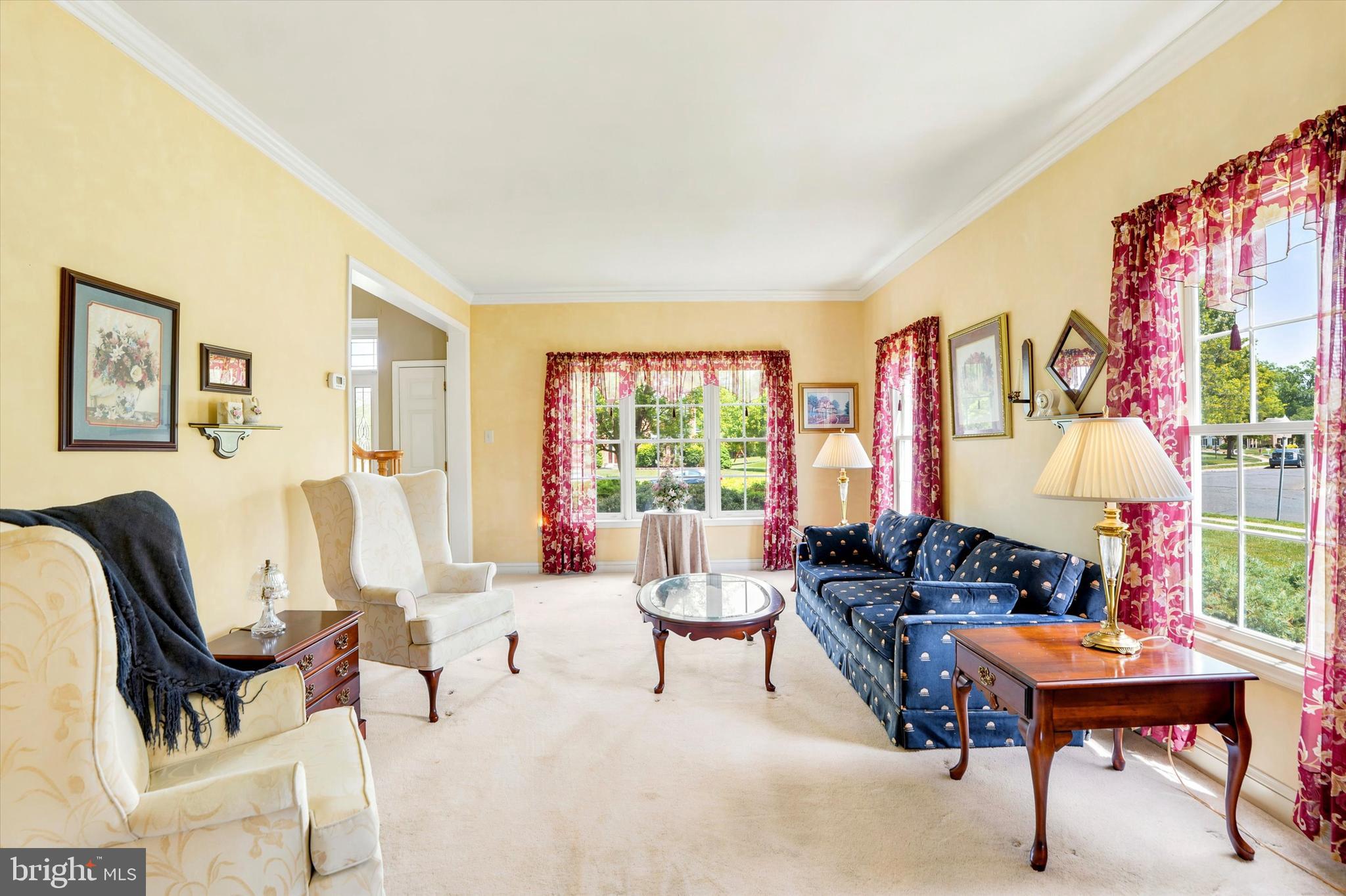 HORSHAM CHASE - Residential