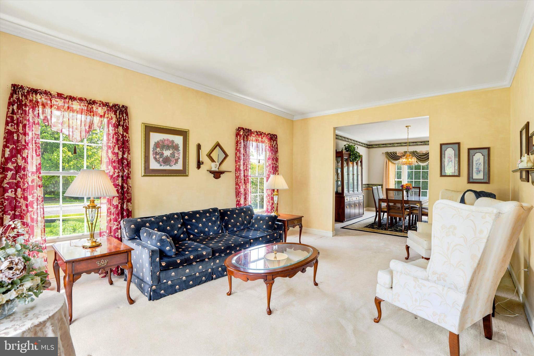HORSHAM CHASE - Residential