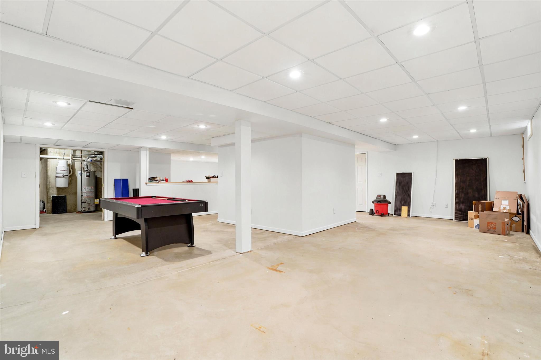 HORSHAM CHASE - Residential
