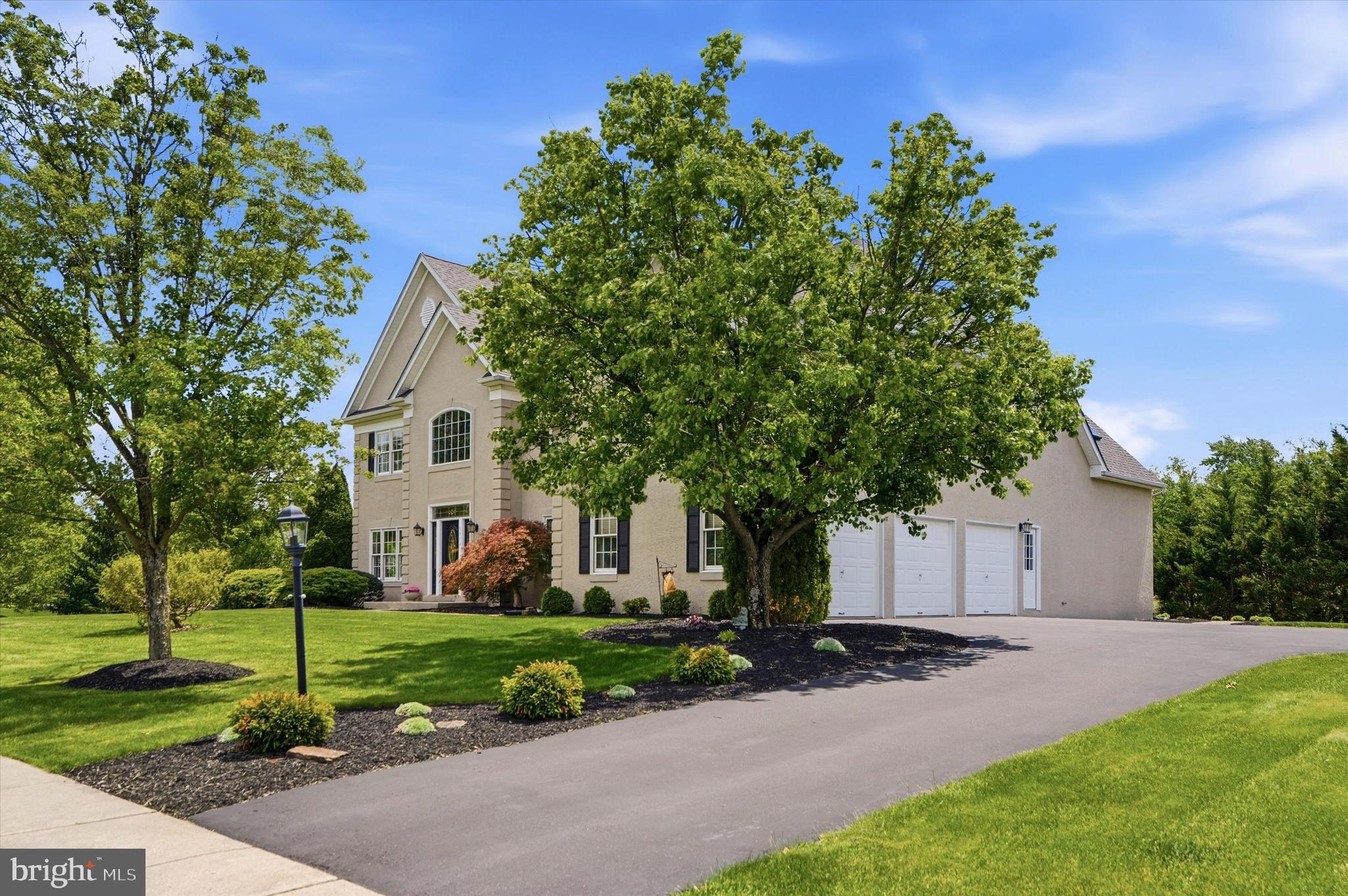 HORSHAM CHASE - Residential