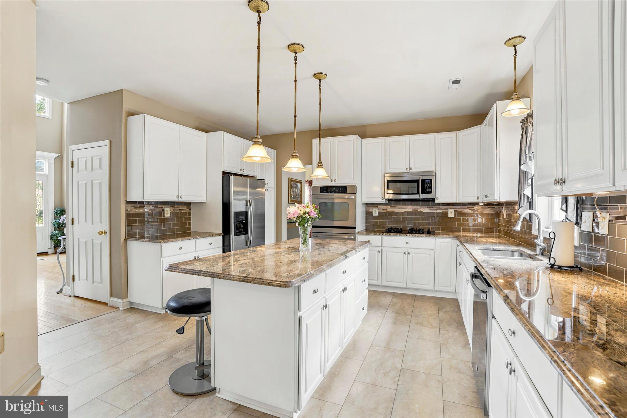 HORSHAM CHASE - Residential