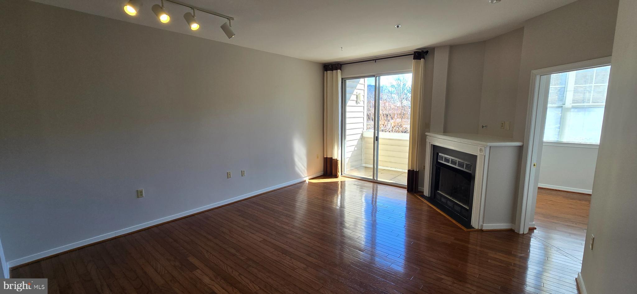 1641 INTERNATIONAL DRIVE 102