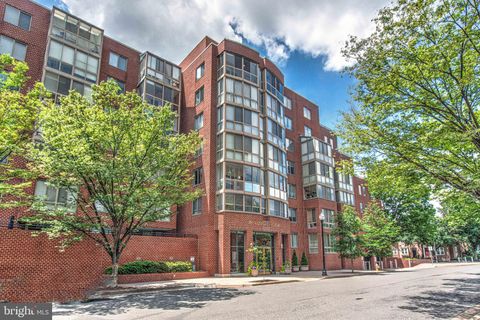 1050 N TAYLOR STREET 1-201 ARLINGTON VA 22201