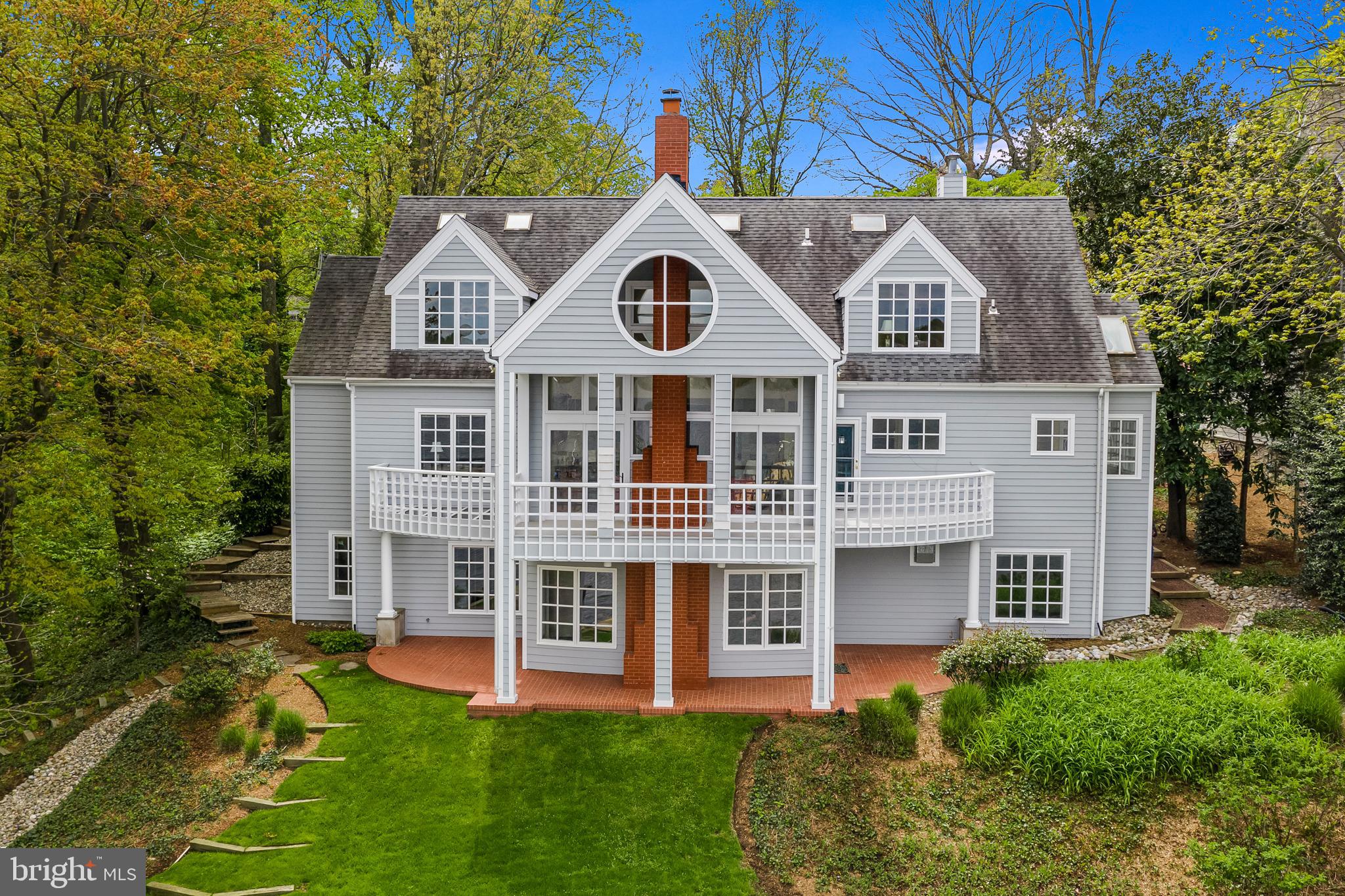 WARDOUR - Residential